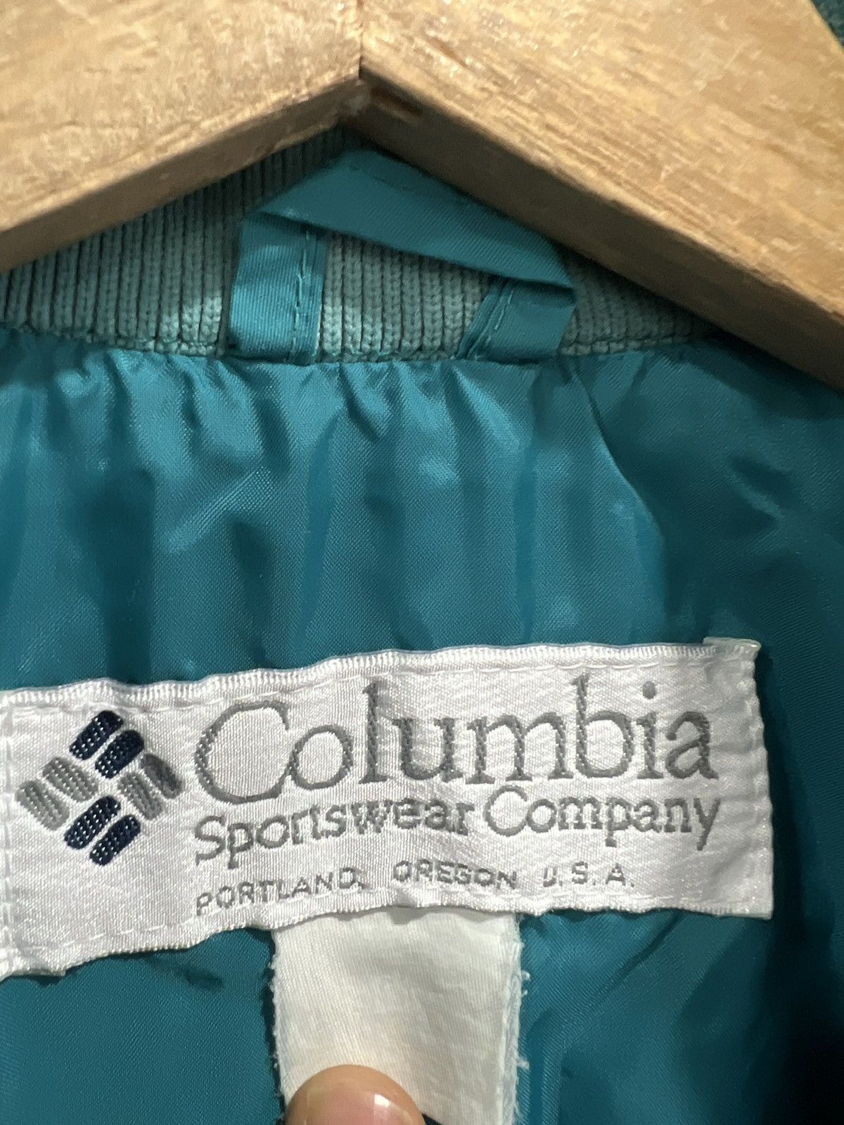 Columbia Vintage Columbia Windbreaker Jacket zip Size US M / EU 48-50 / 2 - 5 Thumbnail