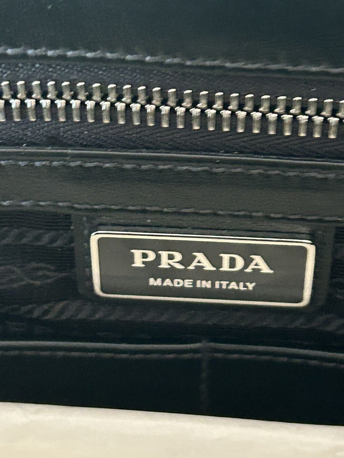 Prada Prada saffiano leather 24/7 grained laptop bag Size ONE SIZE - 10 Thumbnail