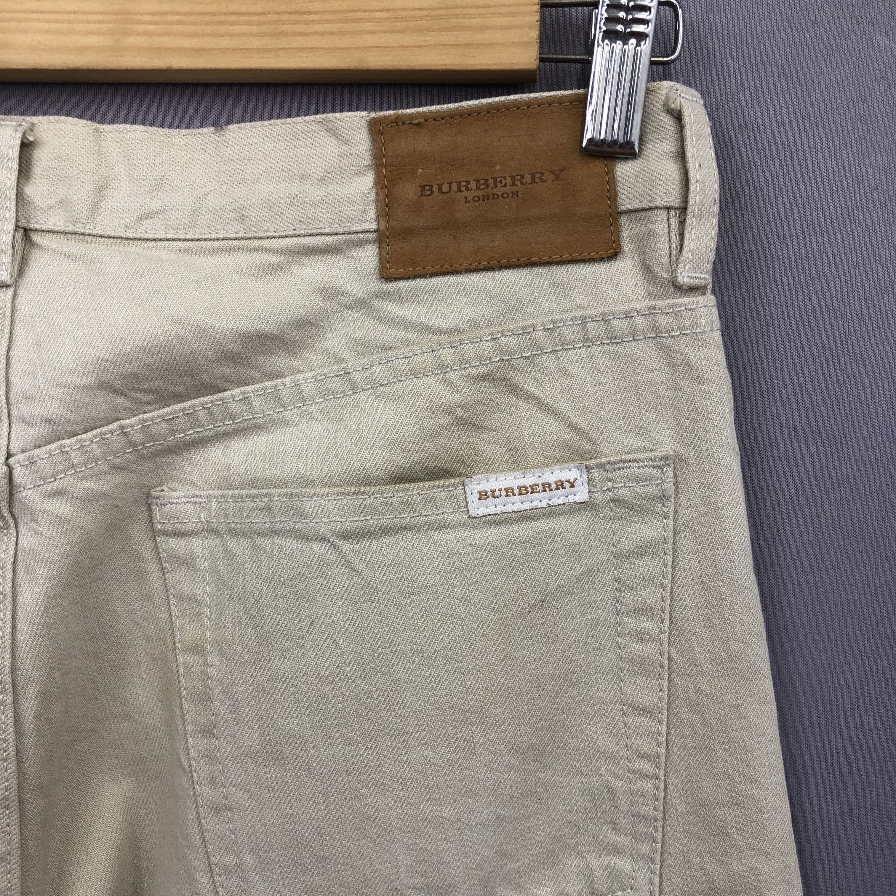 Burberry Vintage Burberry Jeans Burberry's Denim Pants Size US 32 / EU 48 - 6 Thumbnail