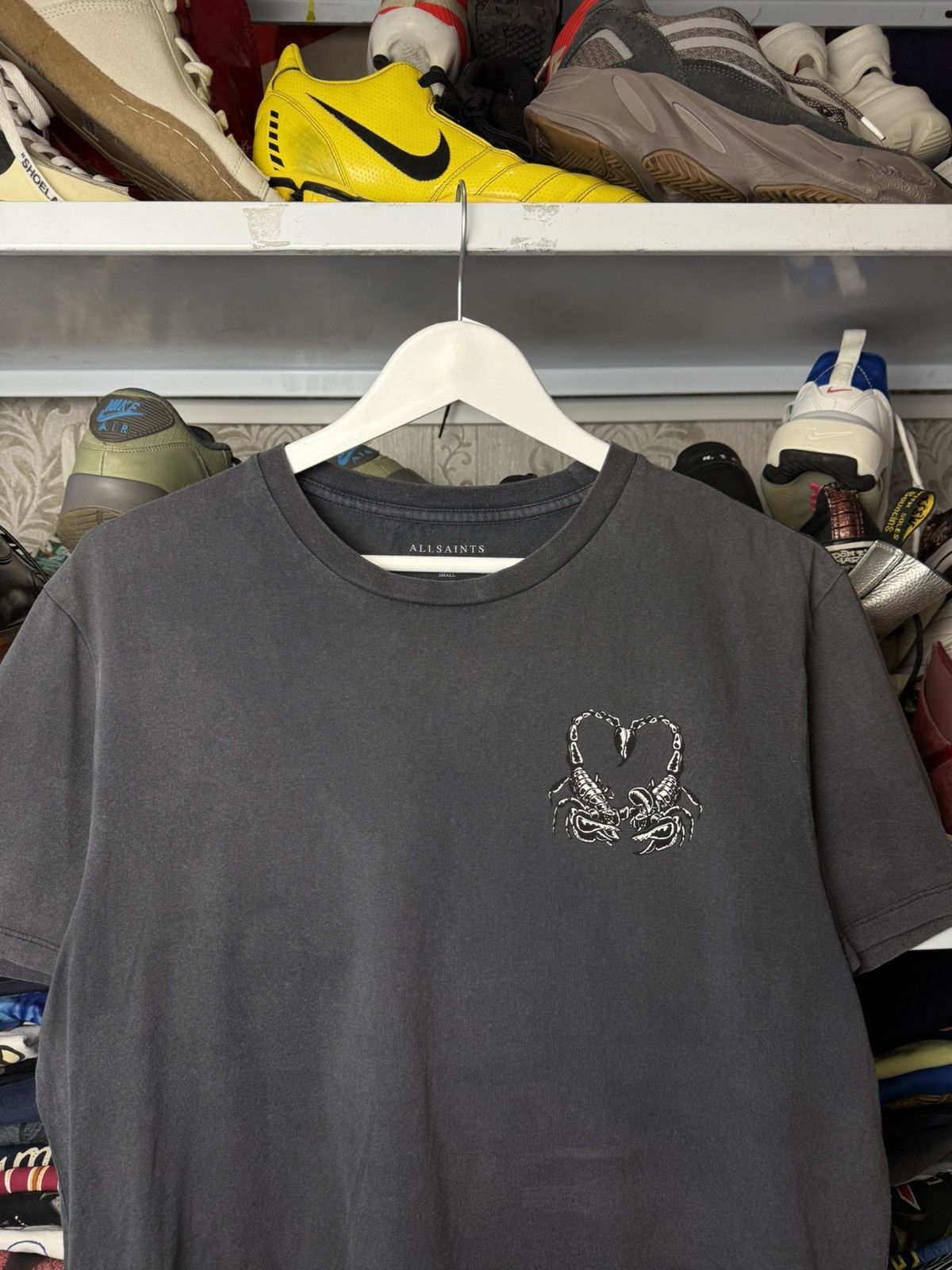 Allsaints Mens Allsaints Oversize T Shirt Big Scorpion Size US S / EU 44-46 / 1 - 2 Thumbnail