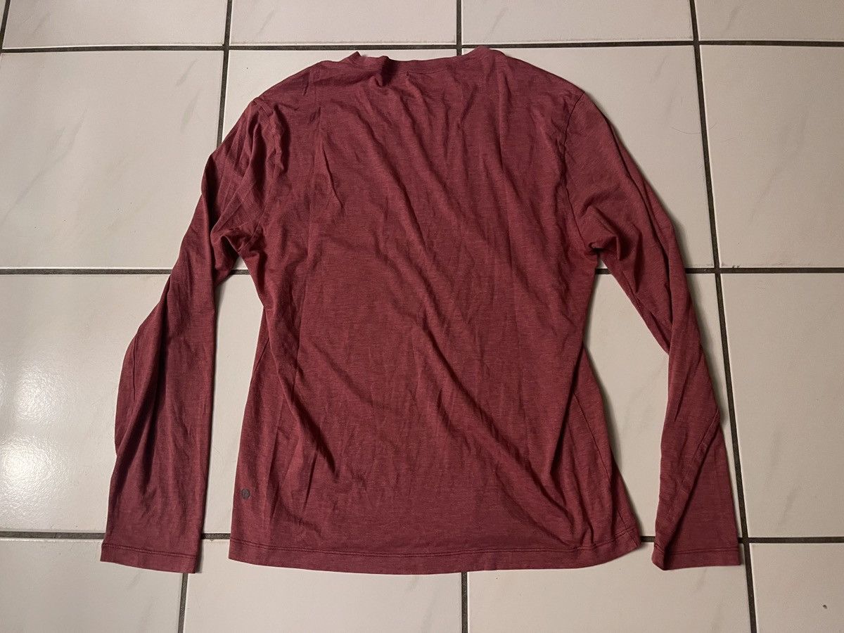 Lululemon Lululemon Mens Red Crew Neck Activewear Top Size Medium Size US M / EU 48-50 / 2 - 7 Thumbnail