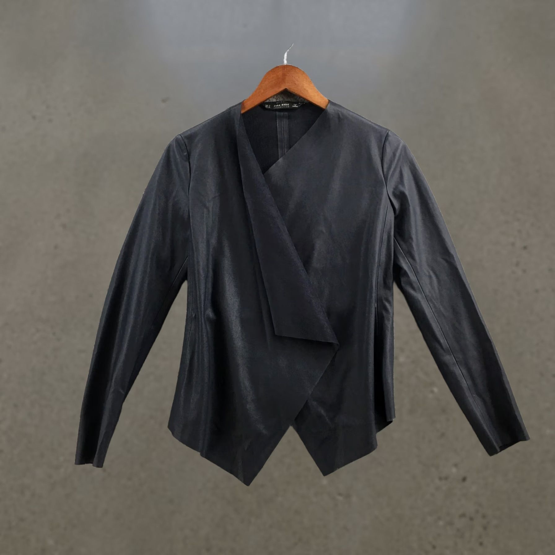 Zara Zara Basic Faux Leather Jacket Womens Small Black Open Style Long Sleeve Casual Size S / US 4 / IT 40 - 1 Thumbnail
