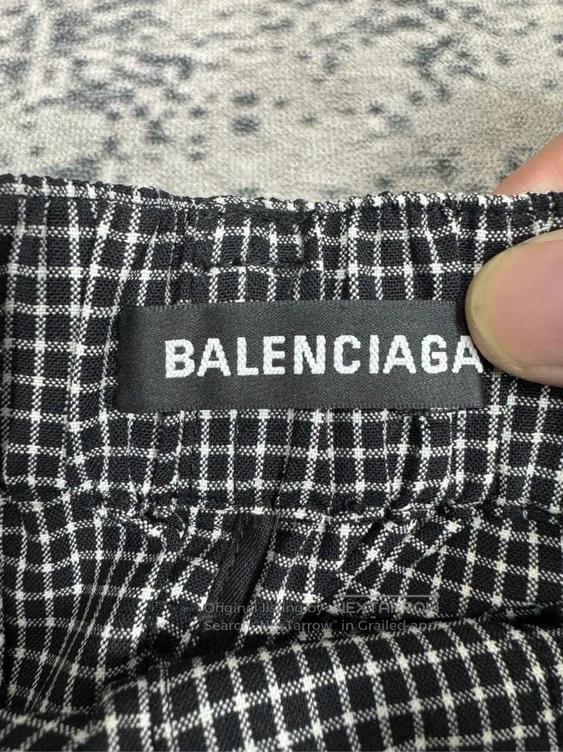 Balenciaga Balenciaga Wool Embroidered Casual Shorts. Size US 44 / EU 60 - 3 Thumbnail
