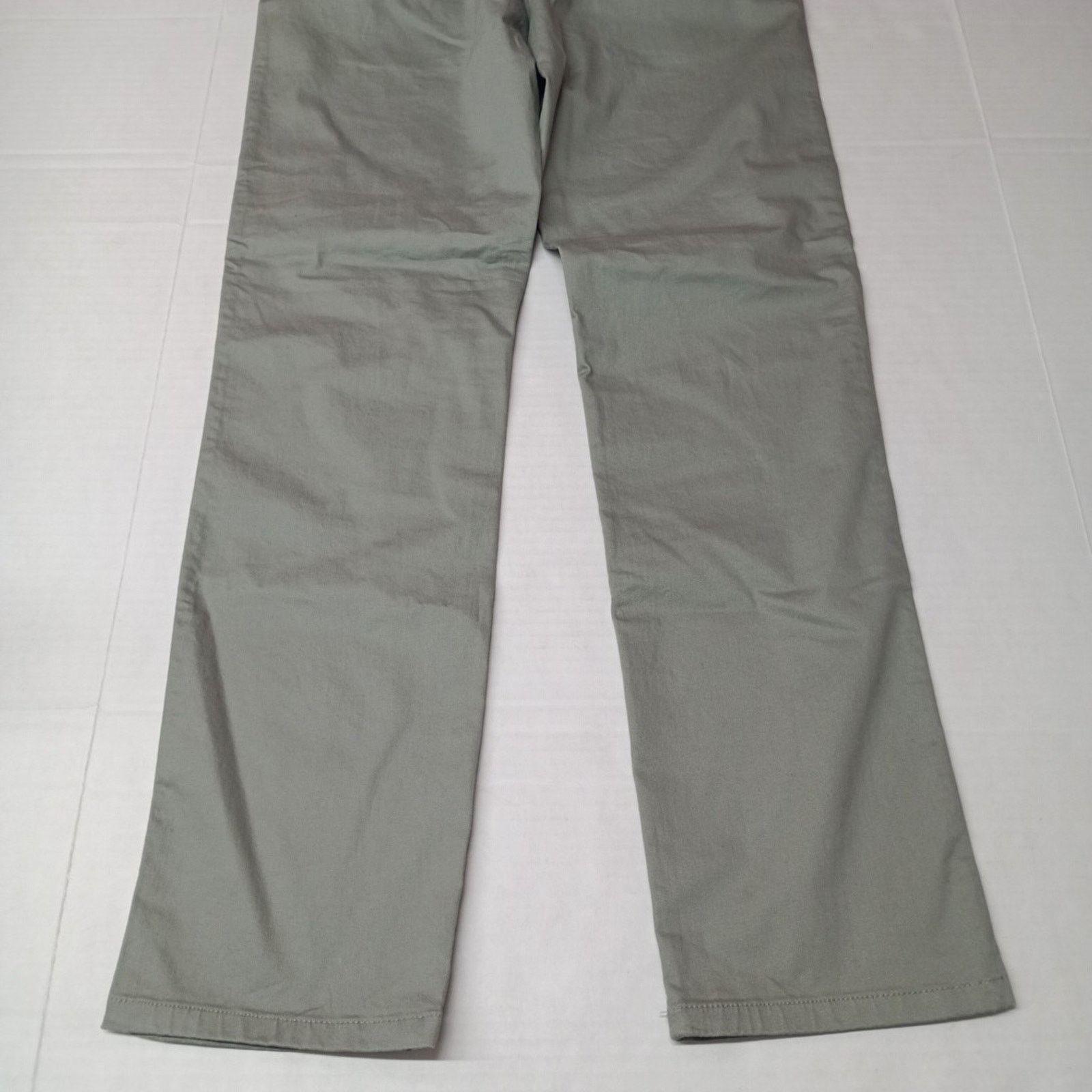 Dockers Dockers Original Chino Pants Mens 28x32 Gray Slim Fit Cotton Size US 28 / EU 44 - 8 Thumbnail
