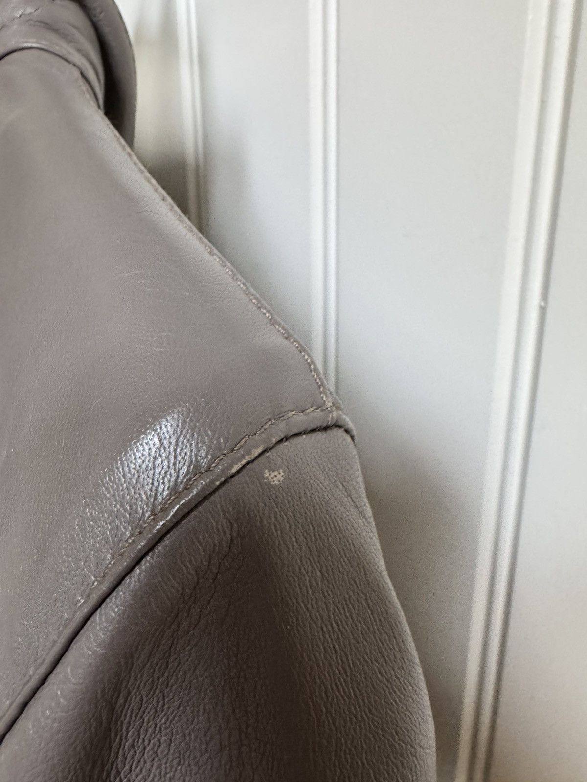 Belstaff Belstaff Taupe Leather Cropped Bomber Jacket. Size IT 46 Size L / US 10 / IT 46 - 10 Thumbnail