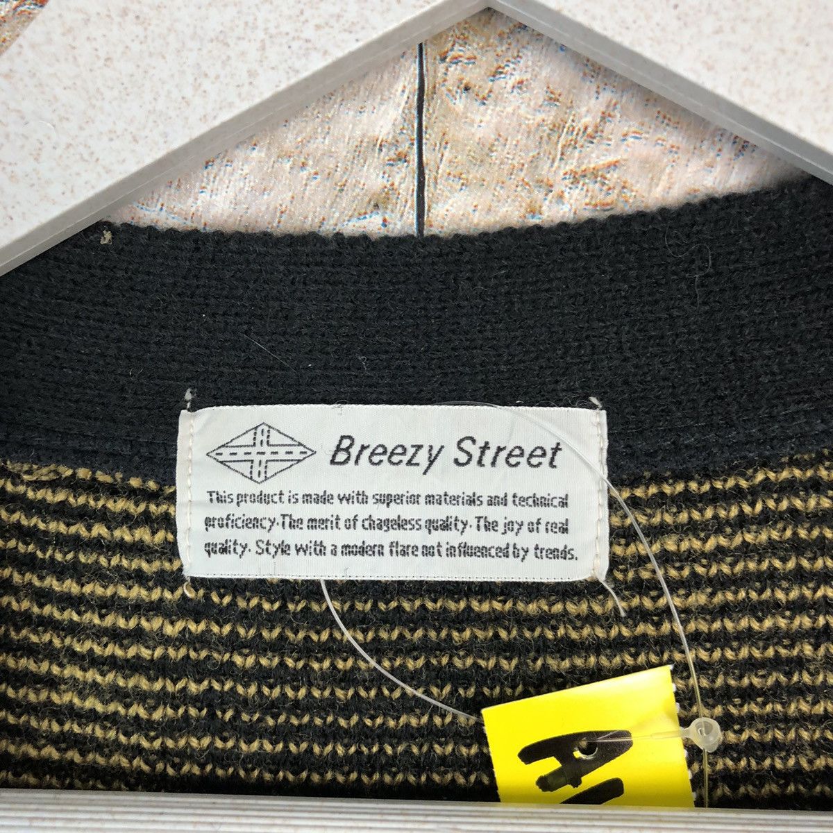 Japanese Brand Brezzey Street Brown Stripe Cardigan Knitwear #A1108 Size US L / EU 52-54 / 3 - 9 Thumbnail