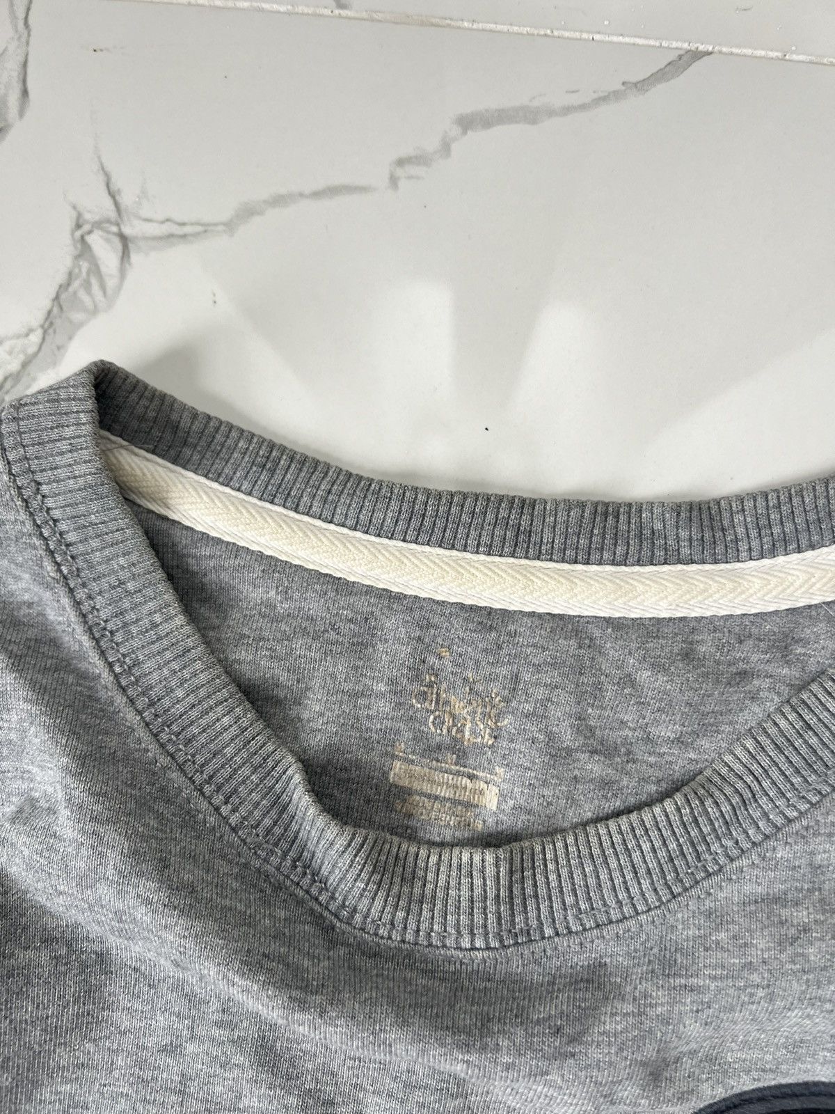 Nike 00’s NIKE ATHLETIC SWOOSH LOGO RARE RETRO Y2K CREWNECK Size US M / EU 48-50 / 2 - 4 Thumbnail