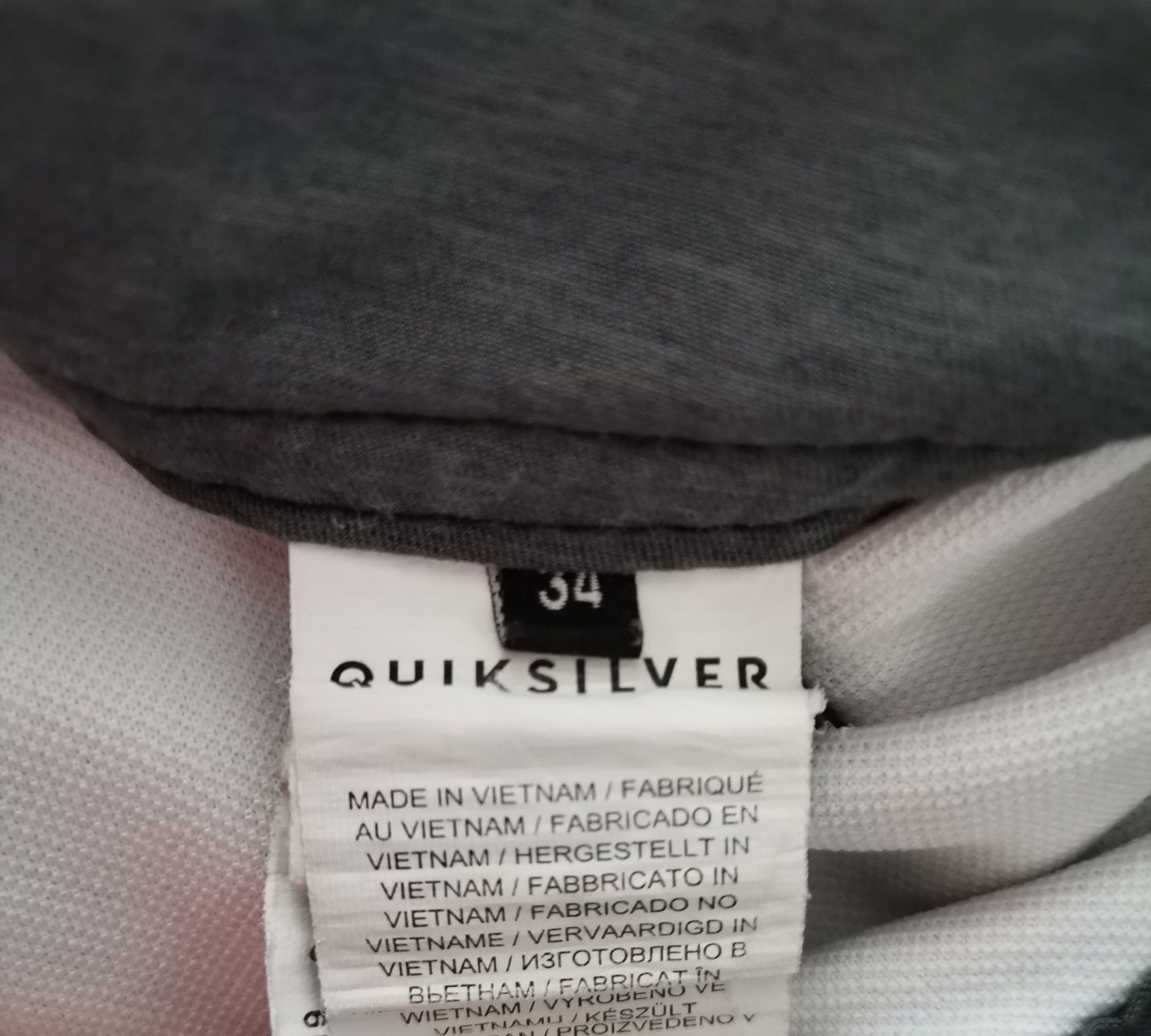 Quiksilver Quiksilver Floral Shorts Size US 34 / EU 50 - 3 Thumbnail
