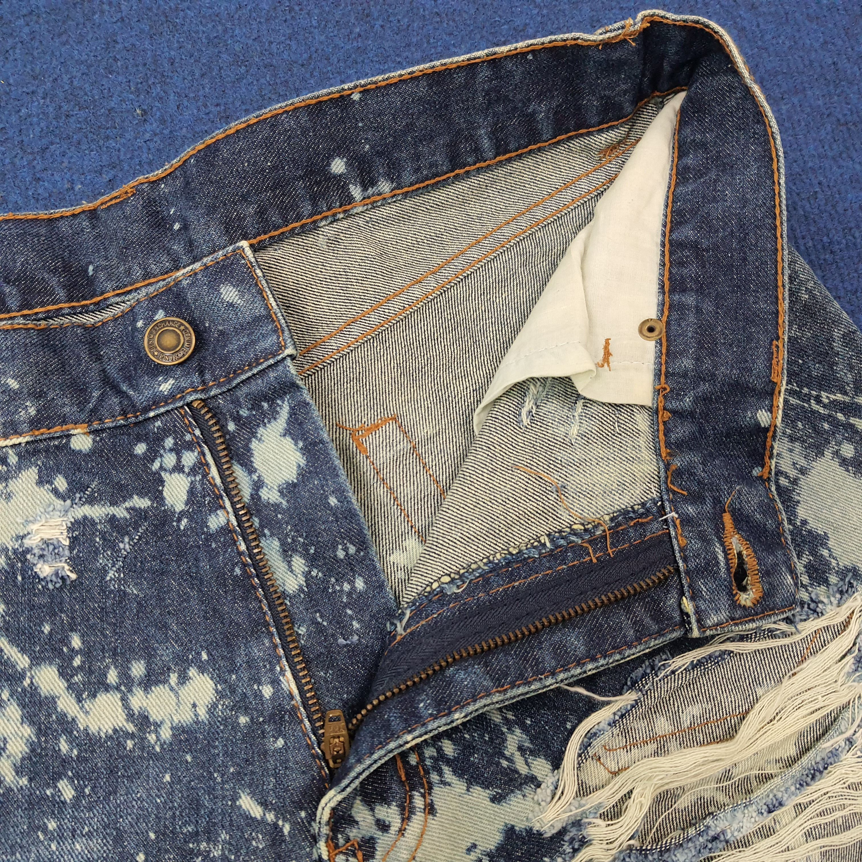 Vintage Vintage D/EX Denim Exchange Distressed Paint Jeans C272N2 Size US 33 - 9 Thumbnail