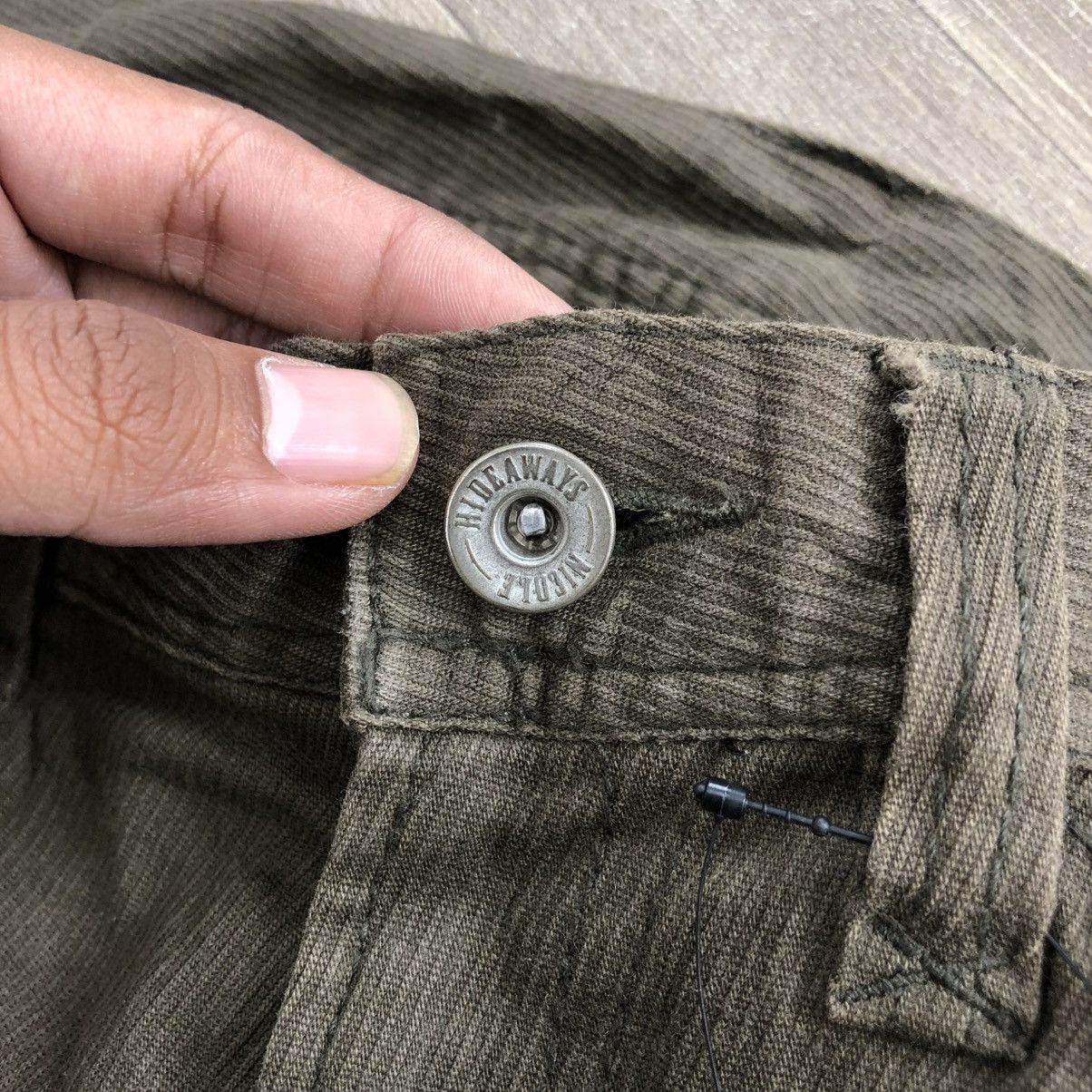 Japanese Brand × Nicole Club 2000s Hideaways Nicole Club OG Cargo Pants Size US 30 / EU 46 - 5 Thumbnail