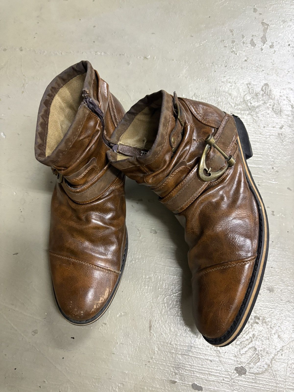Alfredo Bannister Alfredo Bannister Layered Leather Chelsea Boots 