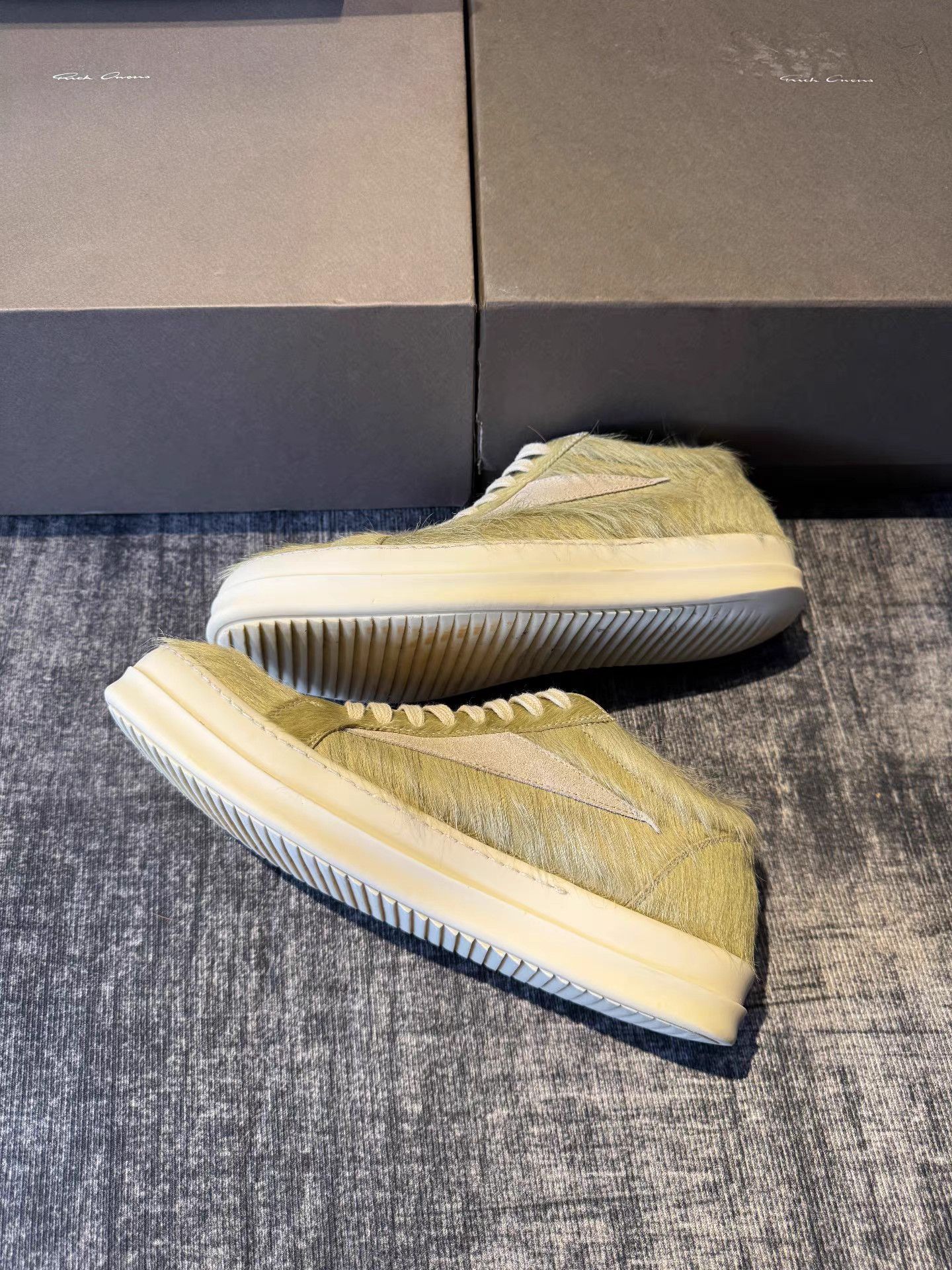Rick Owens Rick Owens Mainline Green Pony Hair Geobasket Size US 10 / EU 43 - 1 Thumbnail