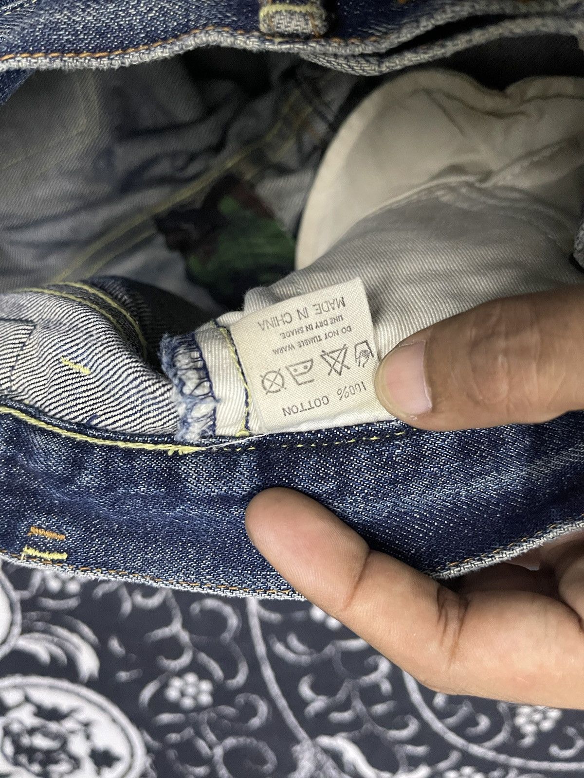 Beauty Beast 90s DRAGON JEANS FLAME POCKET SALVEDGE DISTRESSED Size US 28 / EU 44 - 11 Thumbnail