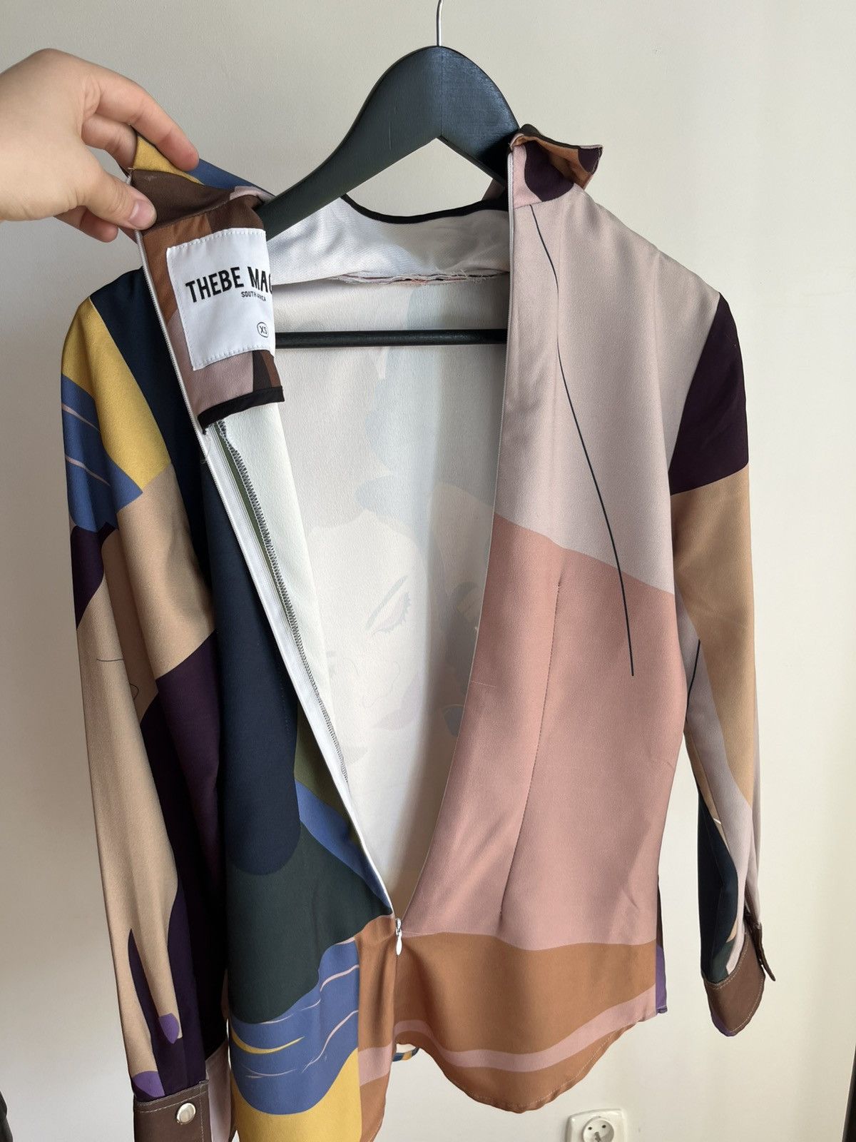Thebe Magugu 1 of 1 personal Thebe Magugu LVMH celebration shirt Size S / US 4 / IT 40 - 14 Thumbnail