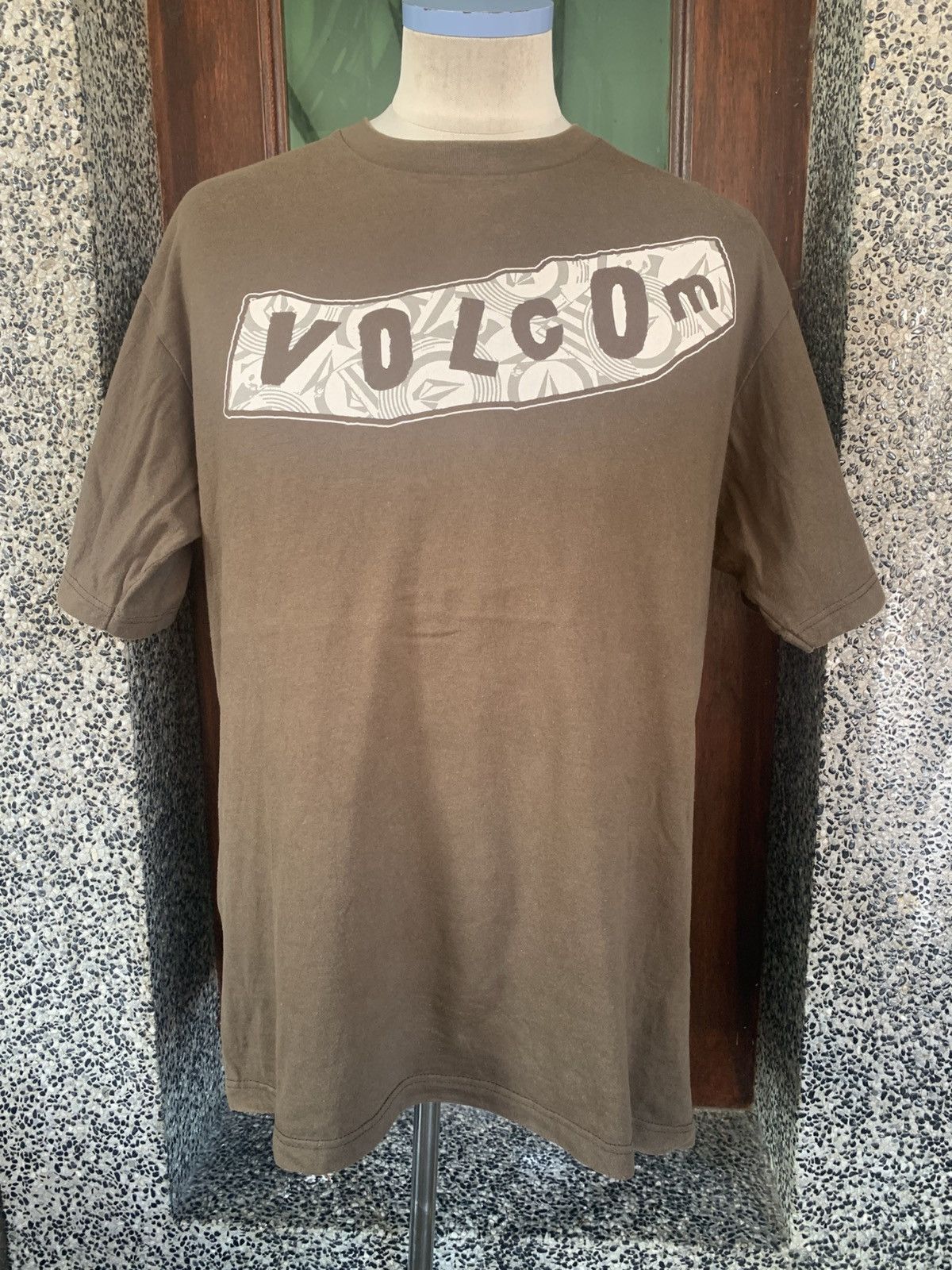 Vintage × Volcom Vintage Volcom T shirt Size US L / EU 52-54 / 3 - 1 Thumbnail