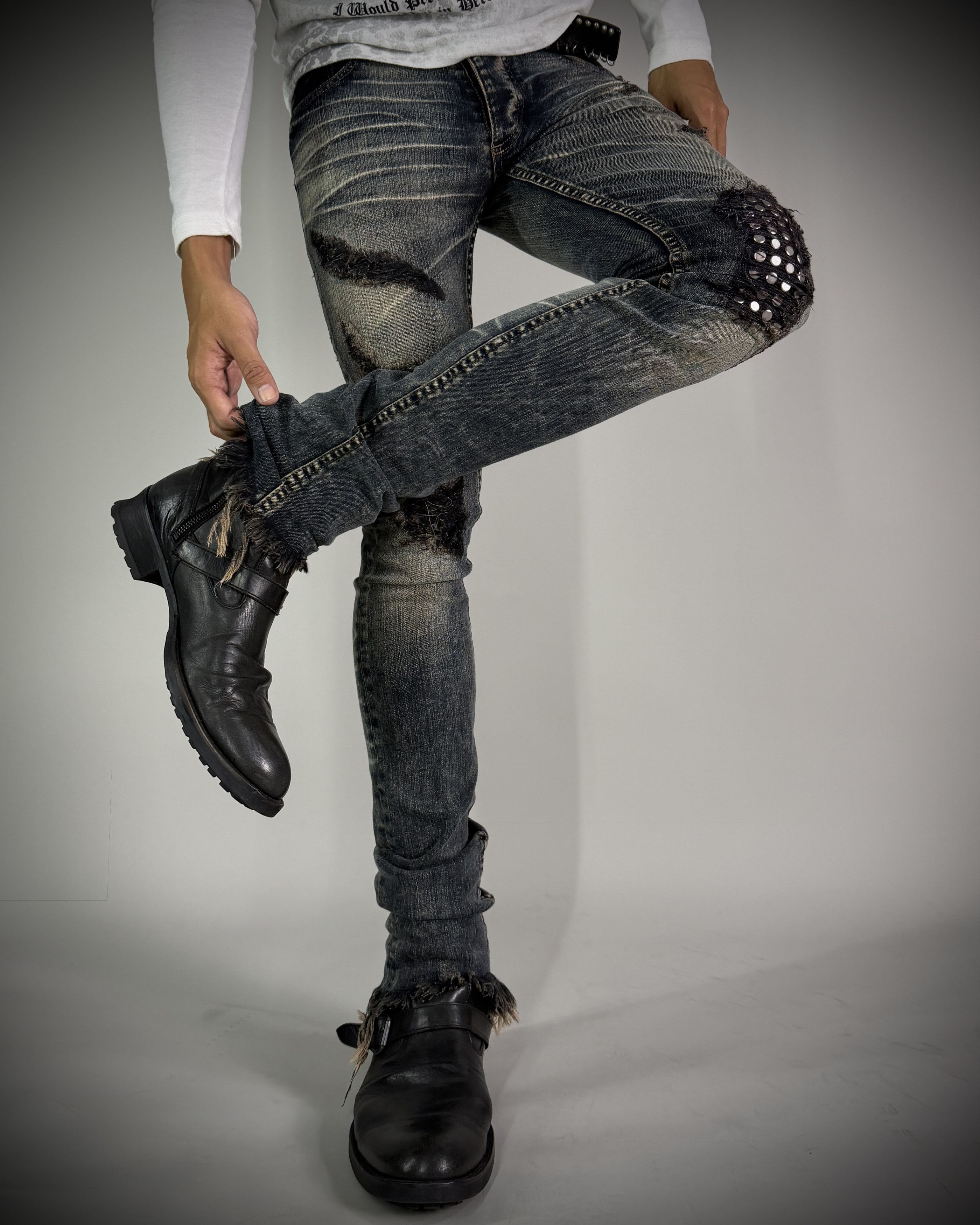 Fagassent EMERALD Blow Cut Destroyed Stretch Denim