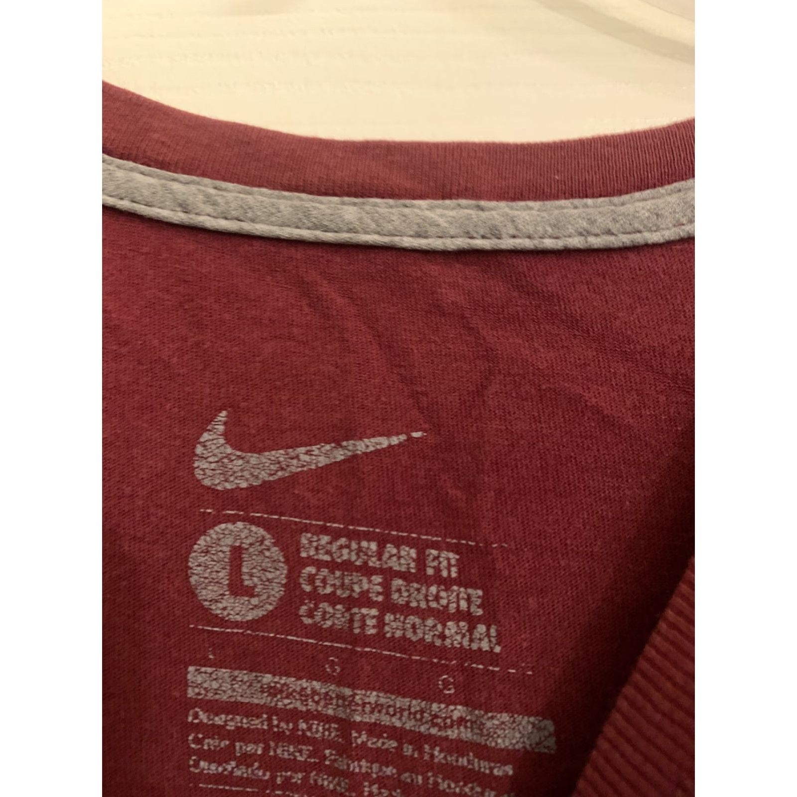 Nike Nike Every Damn Dunk Burgundy Regular Fit T-Shirt Mens Large Size US XXL / EU 58 / 5 - 2 Thumbnail