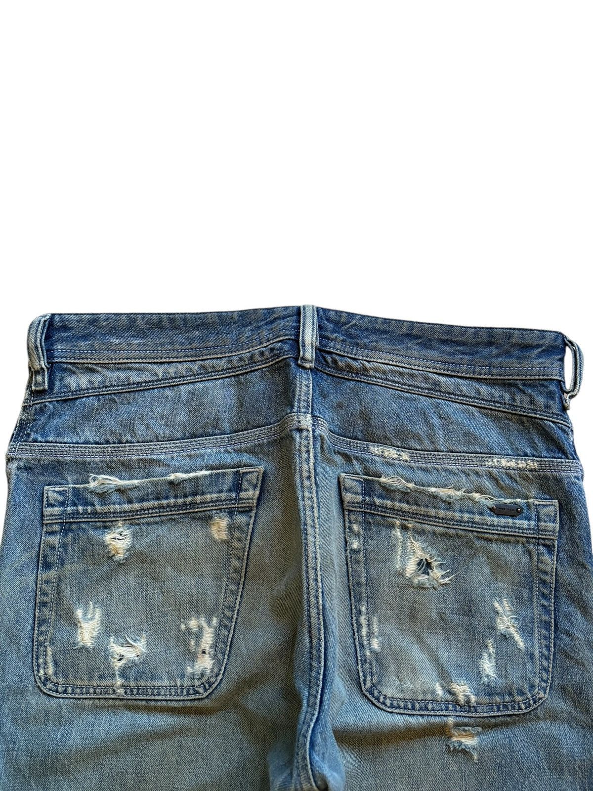 Diesel Vintage Diesel Faded Blue Wash Distressed Baggy Jeans Size US 34 / EU 50 - 8 Thumbnail