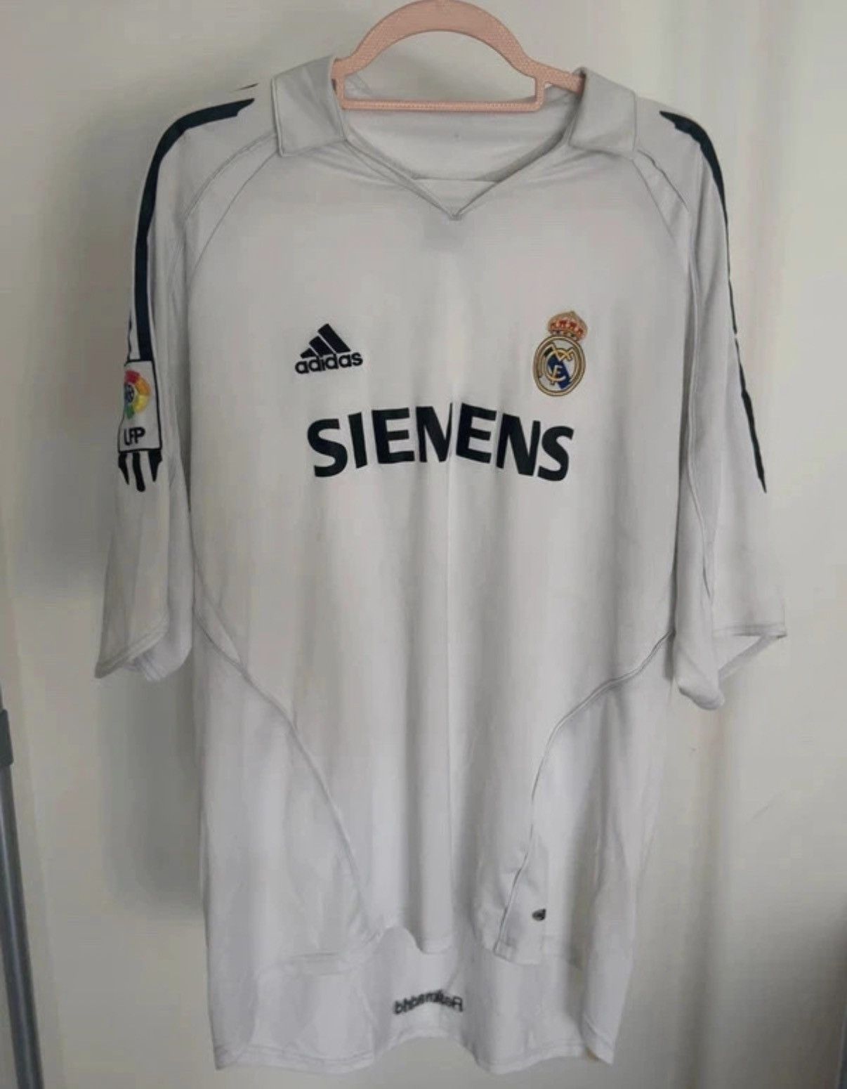 Adidas Maillot Real Madrid Adidas Siemens vintage blanc Size US XL / EU 56 / 4 - 1 Thumbnail