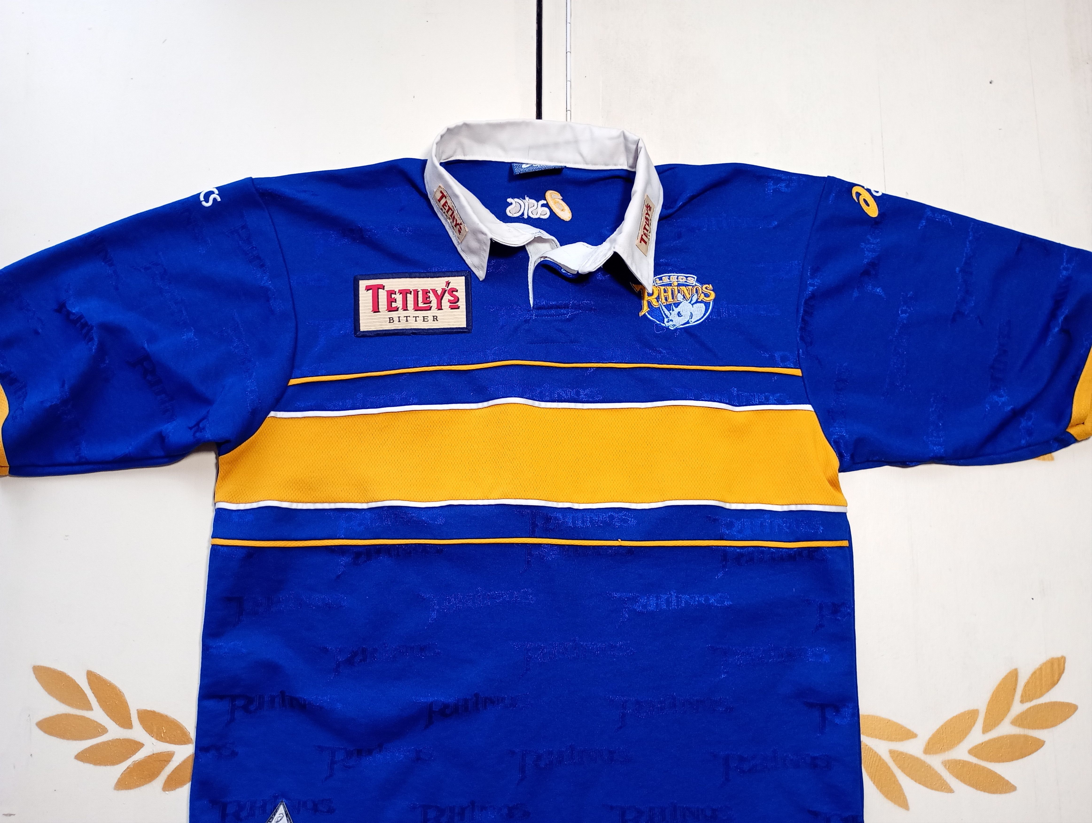 Asics Asiscs Leeds Rhinos Home Rugby Shirt 2000 Size US L / EU 52-54 / 3 - 4 Thumbnail