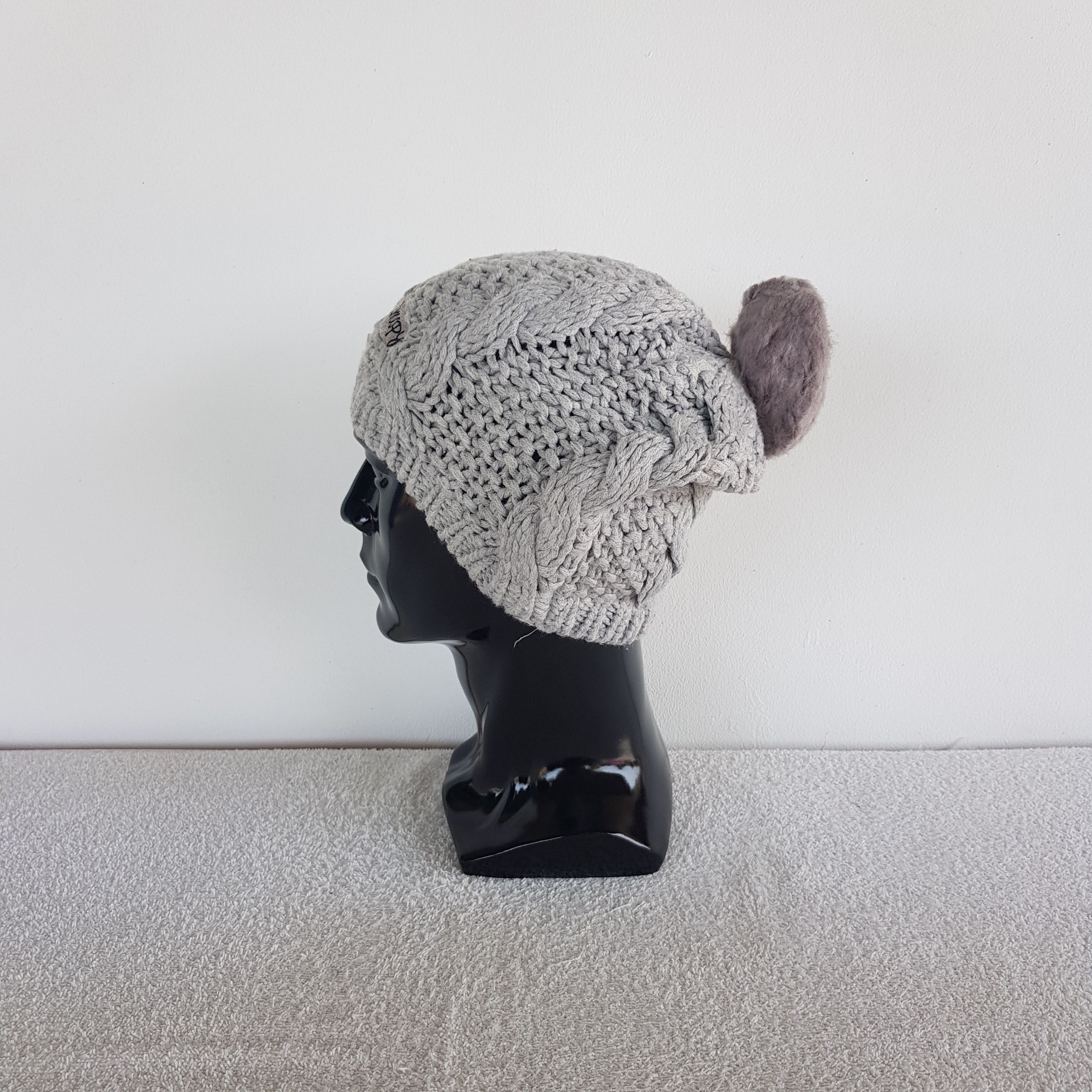 Peanuts Vintage Snoopy Beanie Fair Isle Ribbed Knit Snow Caps Hats. Size ONE SIZE - 4 Thumbnail