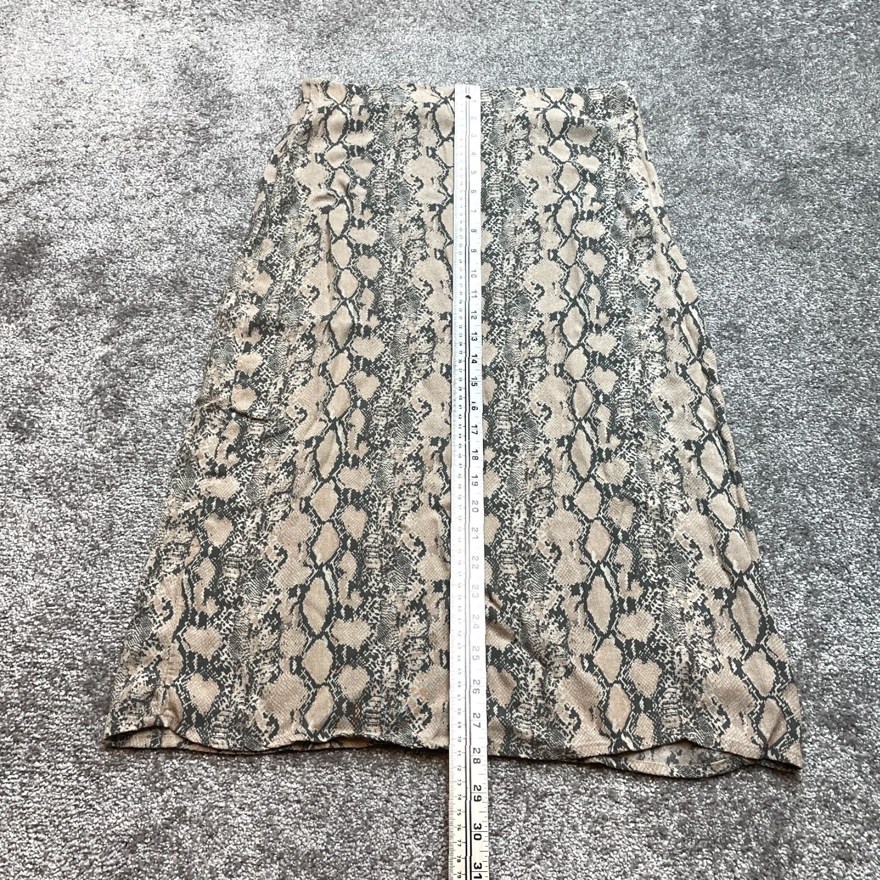 American Eagle Outfitters American Eagle Skirt Womens Medium Beige Striped Lightweight Stretch Size 32" / US 10 / IT 46 - 2 Thumbnail