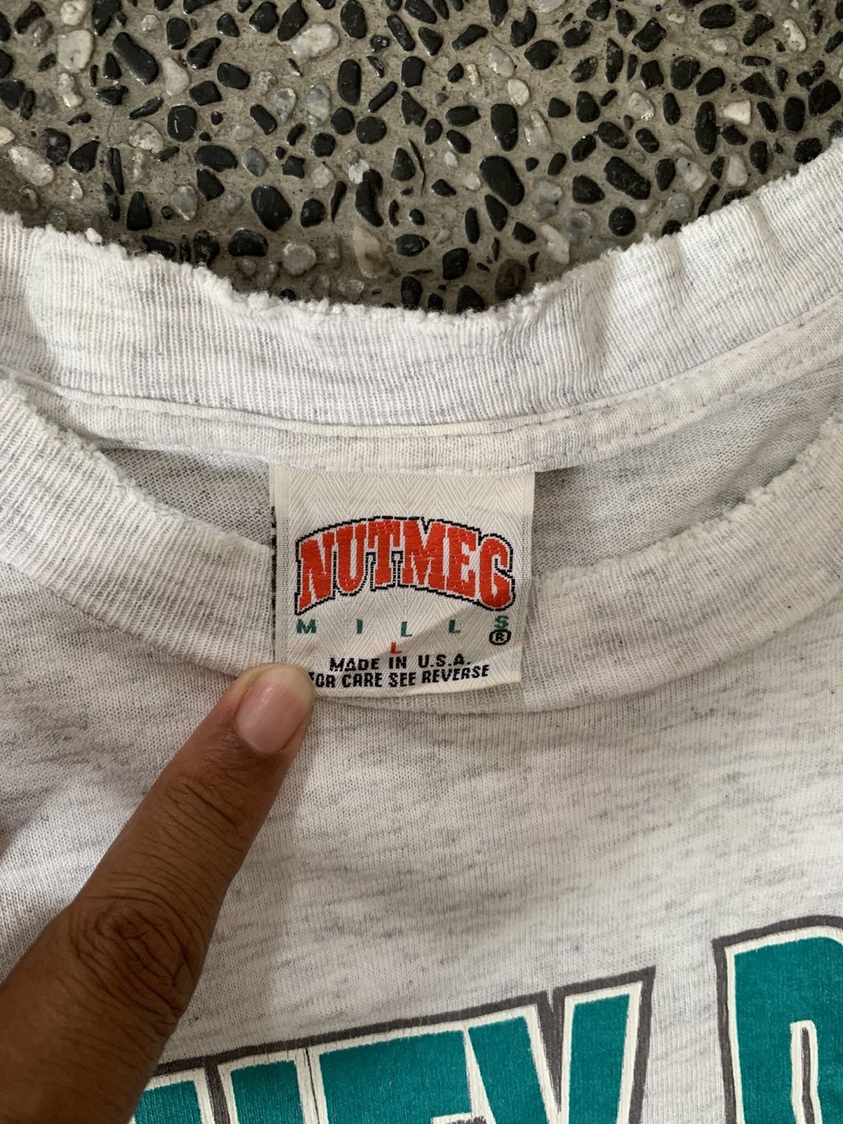 NHL Vintage 90s Mighty Ducks NHL Nutmeg Ice Hockey T shirt Size US L / EU 52-54 / 3 - 8 Thumbnail