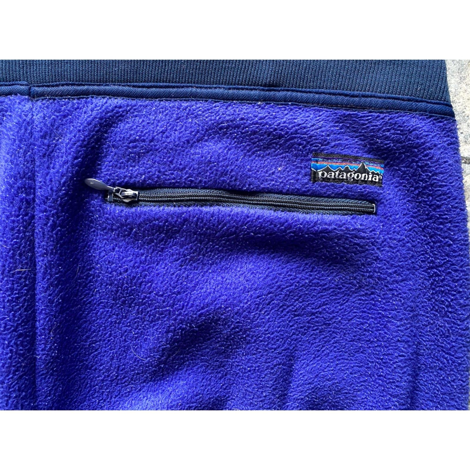 Patagonia VINTAGE Patagonia Sweatpants Blue Indigo L Men USA 25681 Activewear Pants Size US 33 - 5 Thumbnail