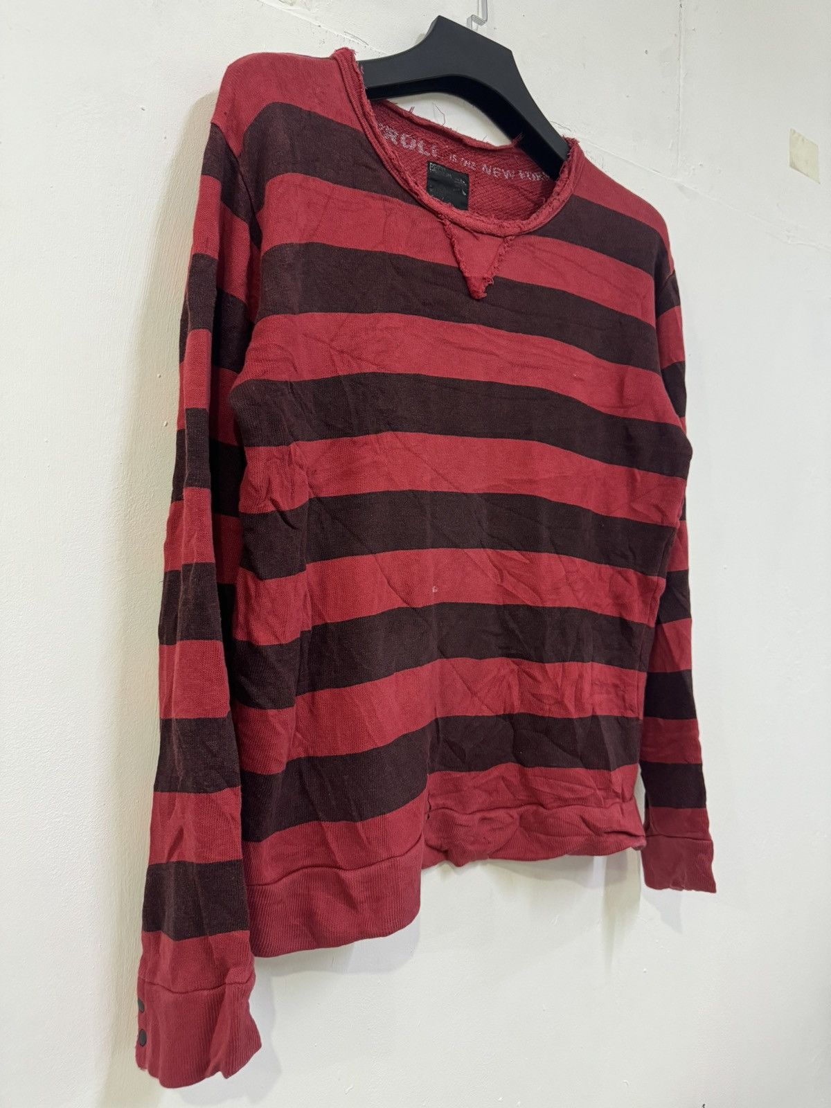 PPFM 💥 PPFM STRIPE RED BLACK GRUNGE DESTROYED DAMAGE KURT COBAIN Size US M / EU 48-50 / 2 - 3 Thumbnail