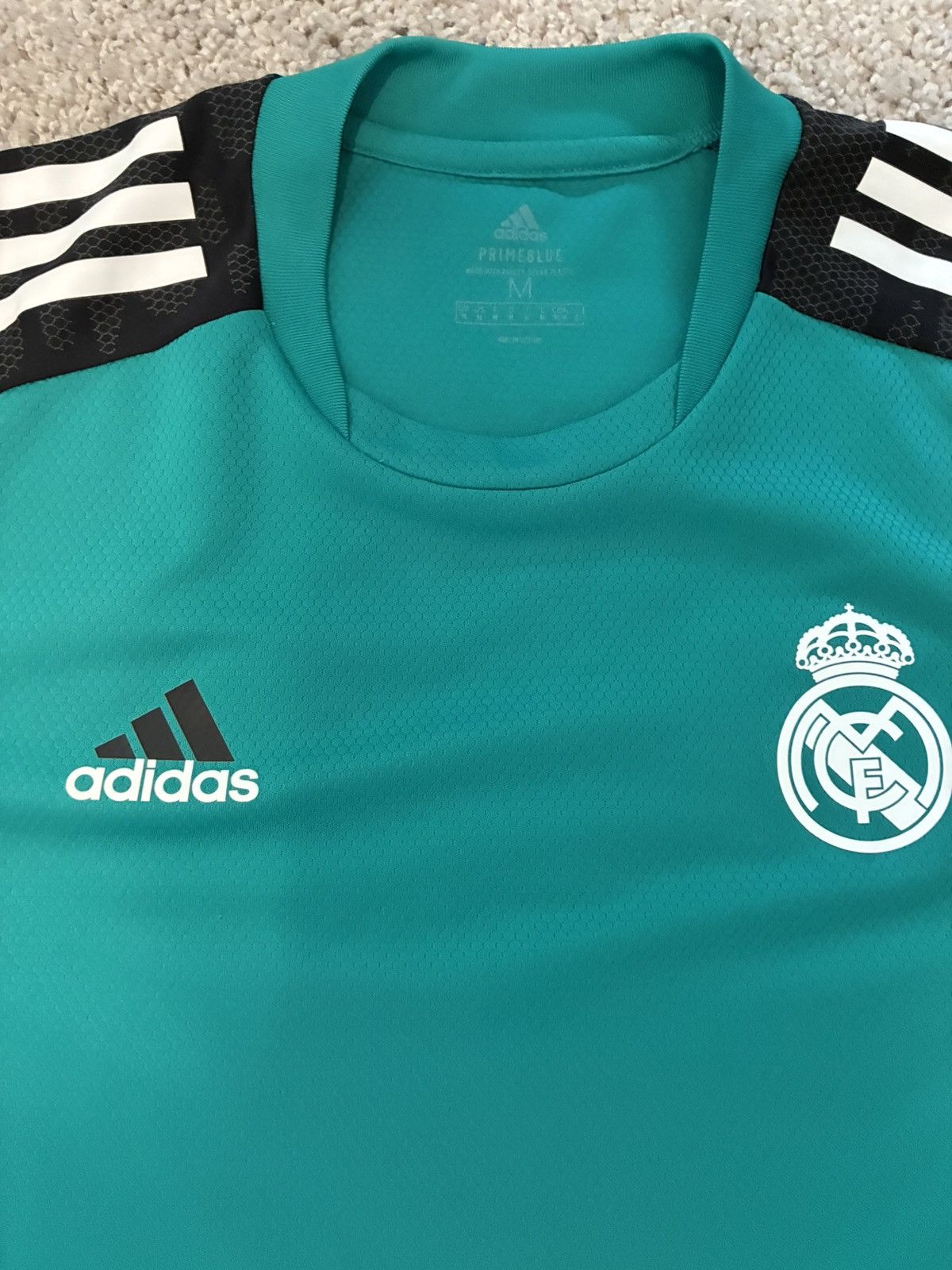 Adidas 2021/2022 Real Madrid Training Kit Size US M / EU 48-50 / 2 - 8 Thumbnail