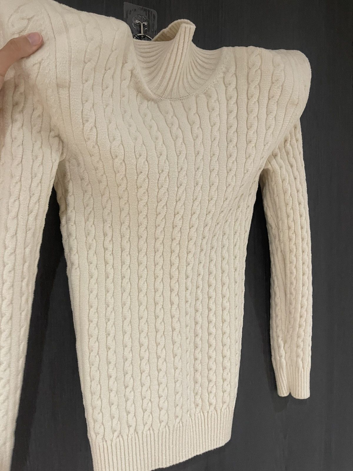 Balenciaga Balenciaga 20AW pagoda knit sweater over shoulder | Grailed