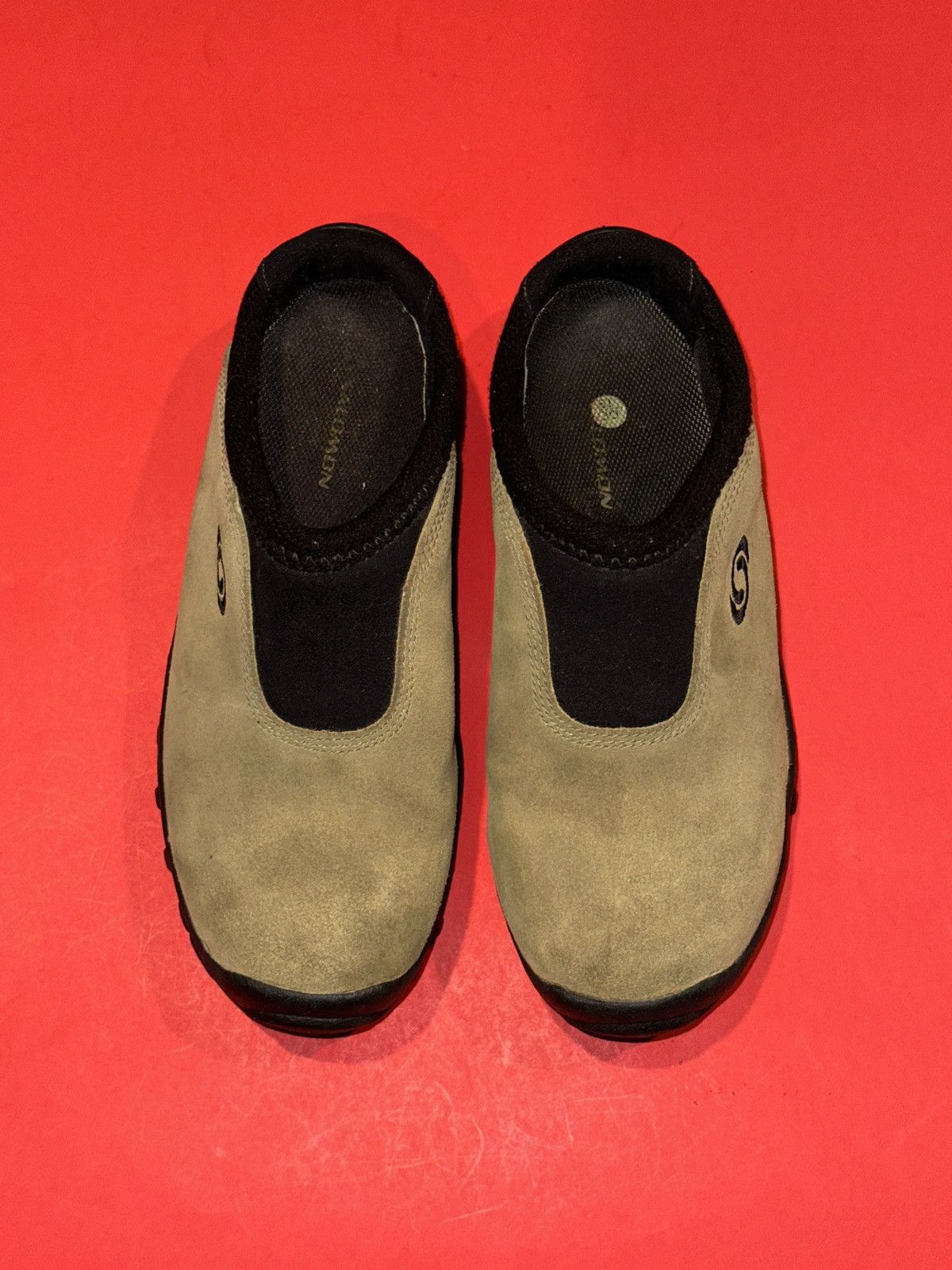 Salomon Y2K Salomon Women’s Snow Clog Olive Suede Mule Contagrip 6 Size US 6 / IT 36 - 1 Thumbnail
