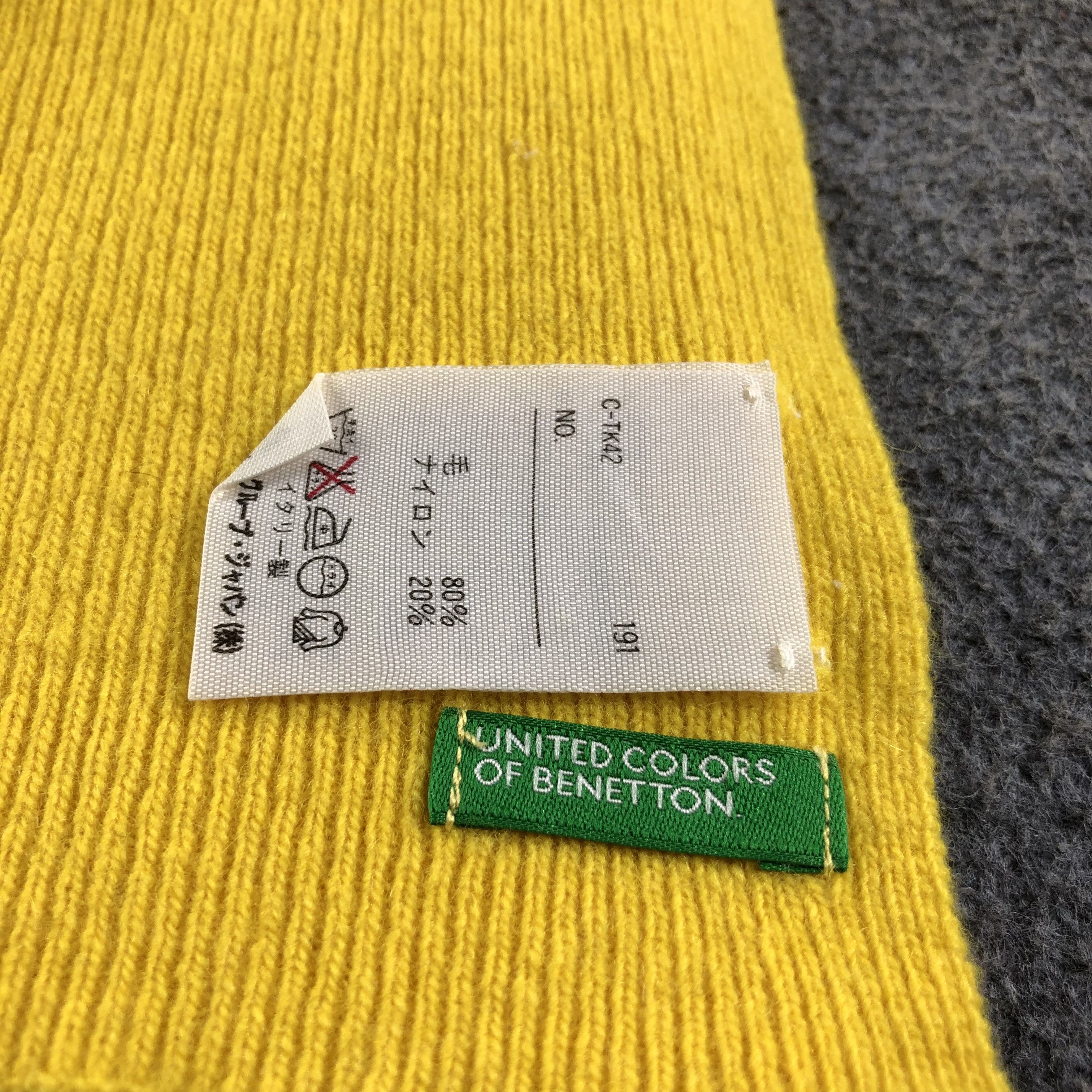 United Colors Of Benetton United Colors Of Benetton Yellow Wool Scarf Muffler V1821 Size ONE SIZE - 5 Thumbnail