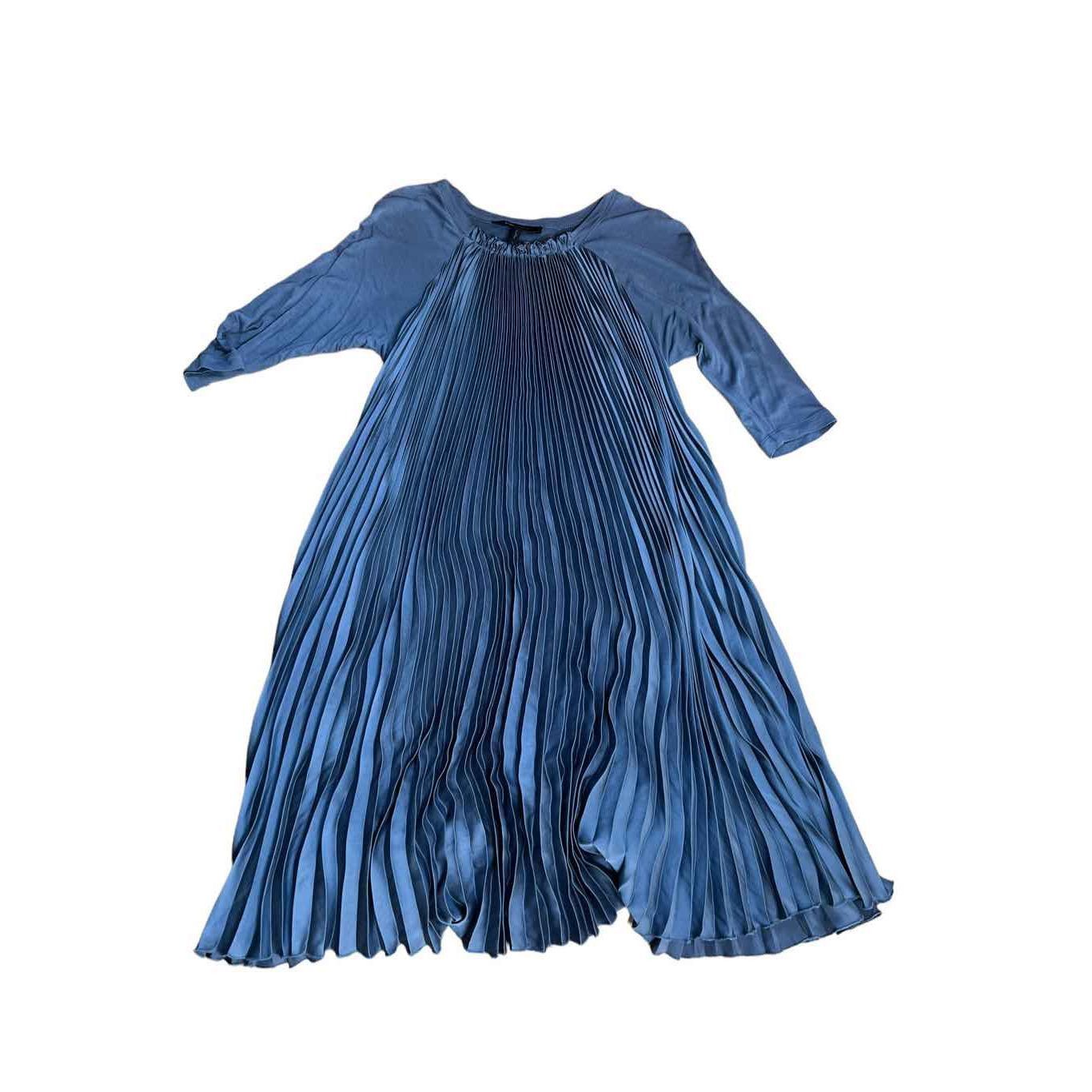 Bcbgmaxazria BCBG Maxazria pleated Gray Midi dress M (027) Size M / US 6-8 / IT 42-44 - 9 Thumbnail