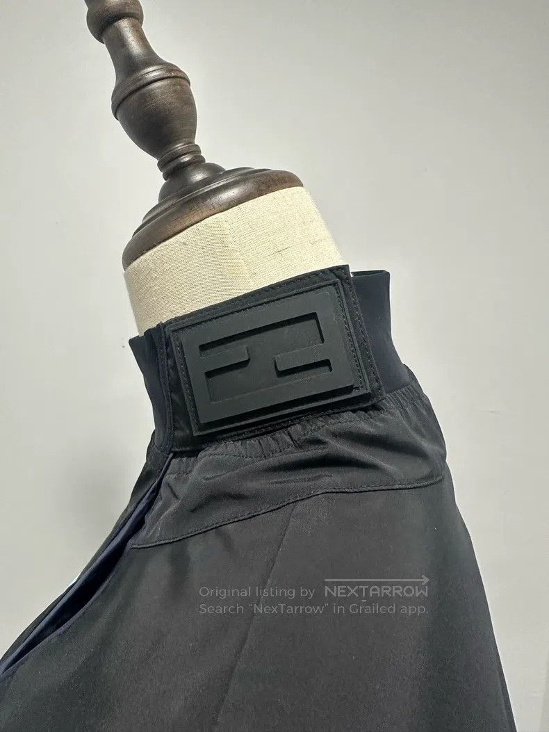 Fendi Fendi Short Monogrammed High-Neck Pullover Size S / US 4 / IT 40 - 3 Thumbnail