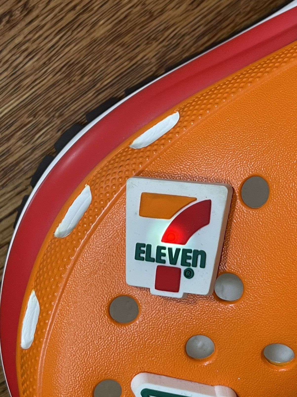 Crocs Crocs Mega Crush Clog 7-Eleven Orange Women’s 8 Size US 8 / IT 38 - 3 Thumbnail