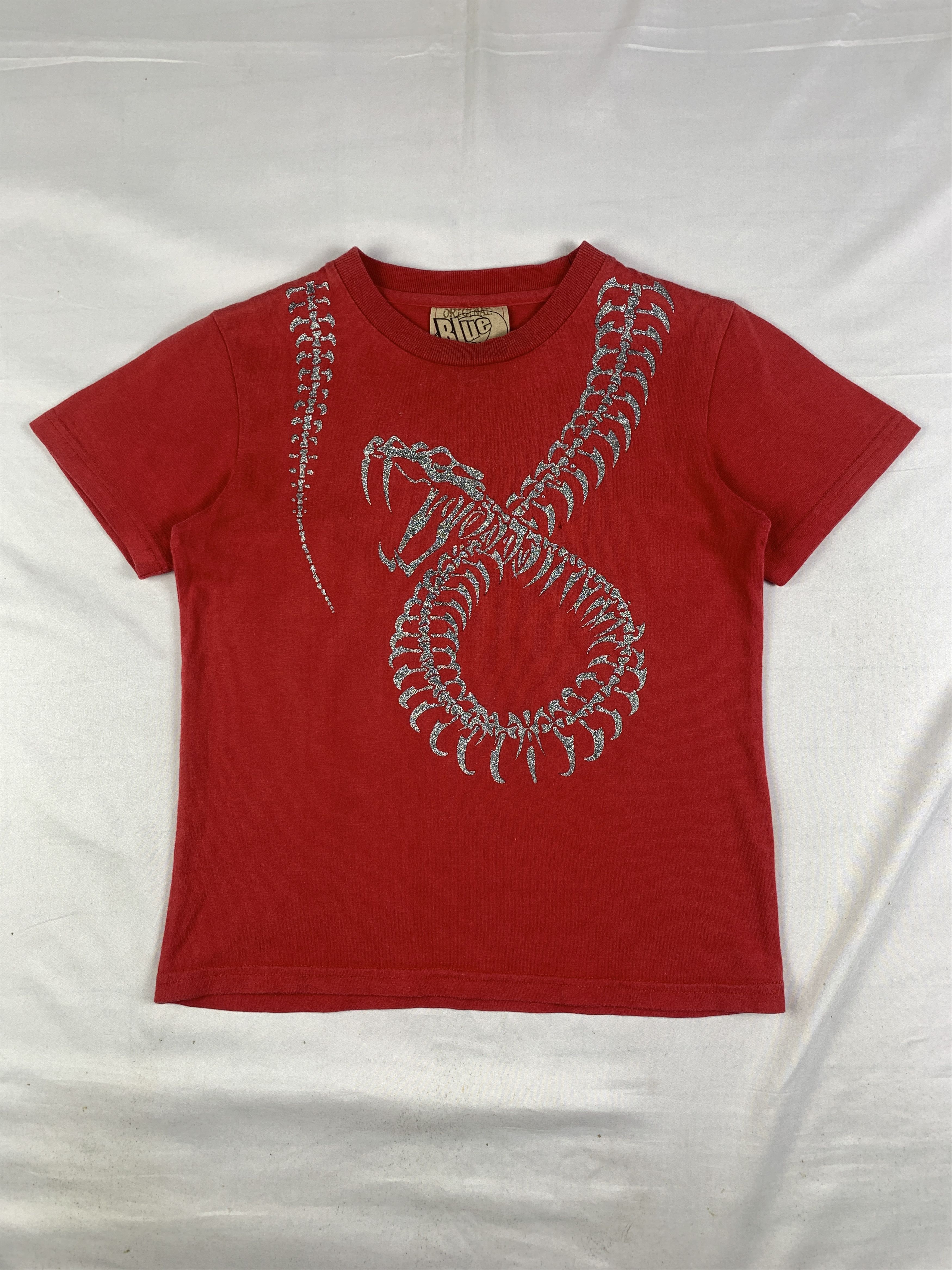 Japanese Brand 2000s Blue Surf Red Snake Skeleton Glitters Baby Tee (S) Size S / US 4 / IT 40 - 1 Thumbnail