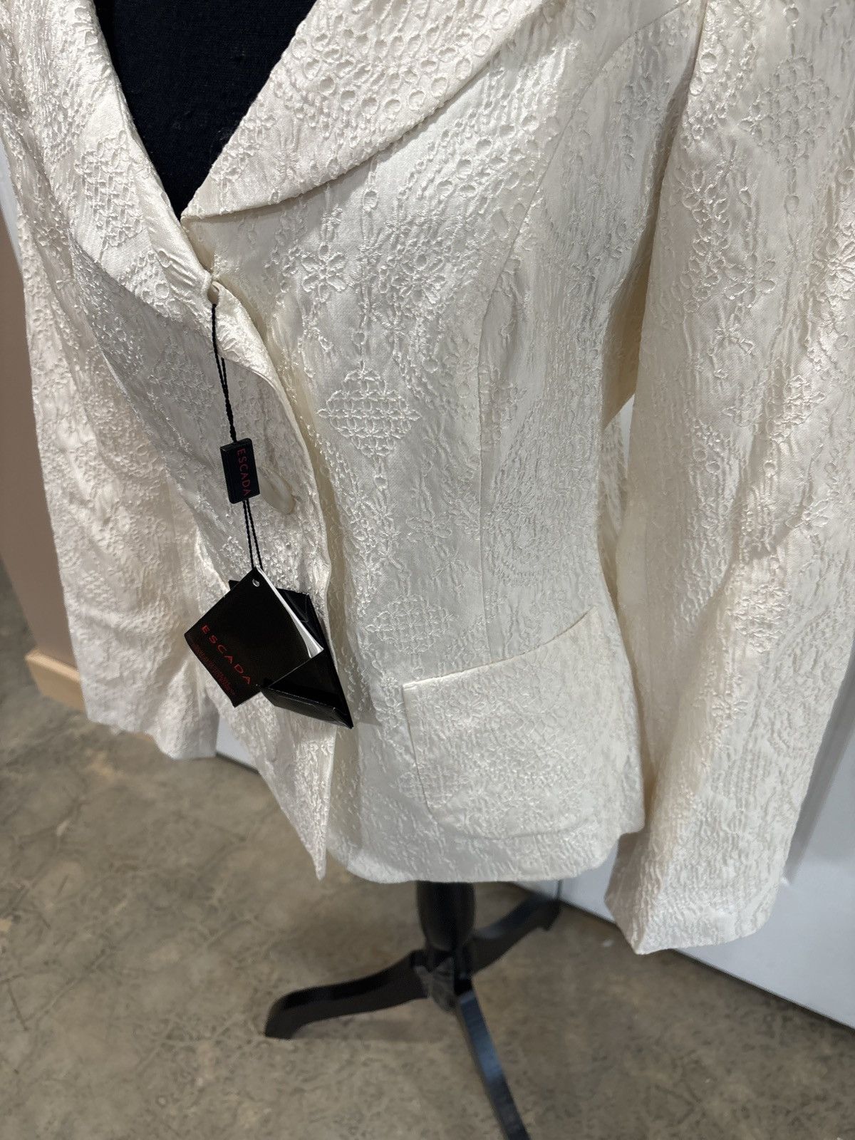Escada ESCADA WOMEN SLIK BLAZER Size 38 NWT Size XS / US 0-2 / IT 36-38 - 6 Thumbnail