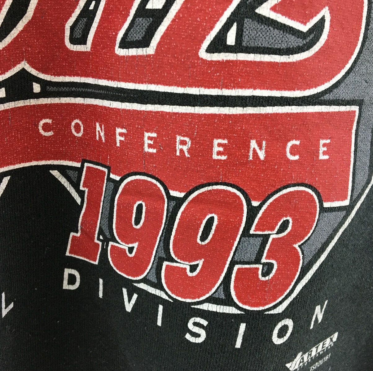 NBA RARE! WORLD CHAMPS 1993 CHICAGO BULLS SWEATSHIRT BASKETBALL Size US M / EU 48-50 / 2 - 5 Thumbnail