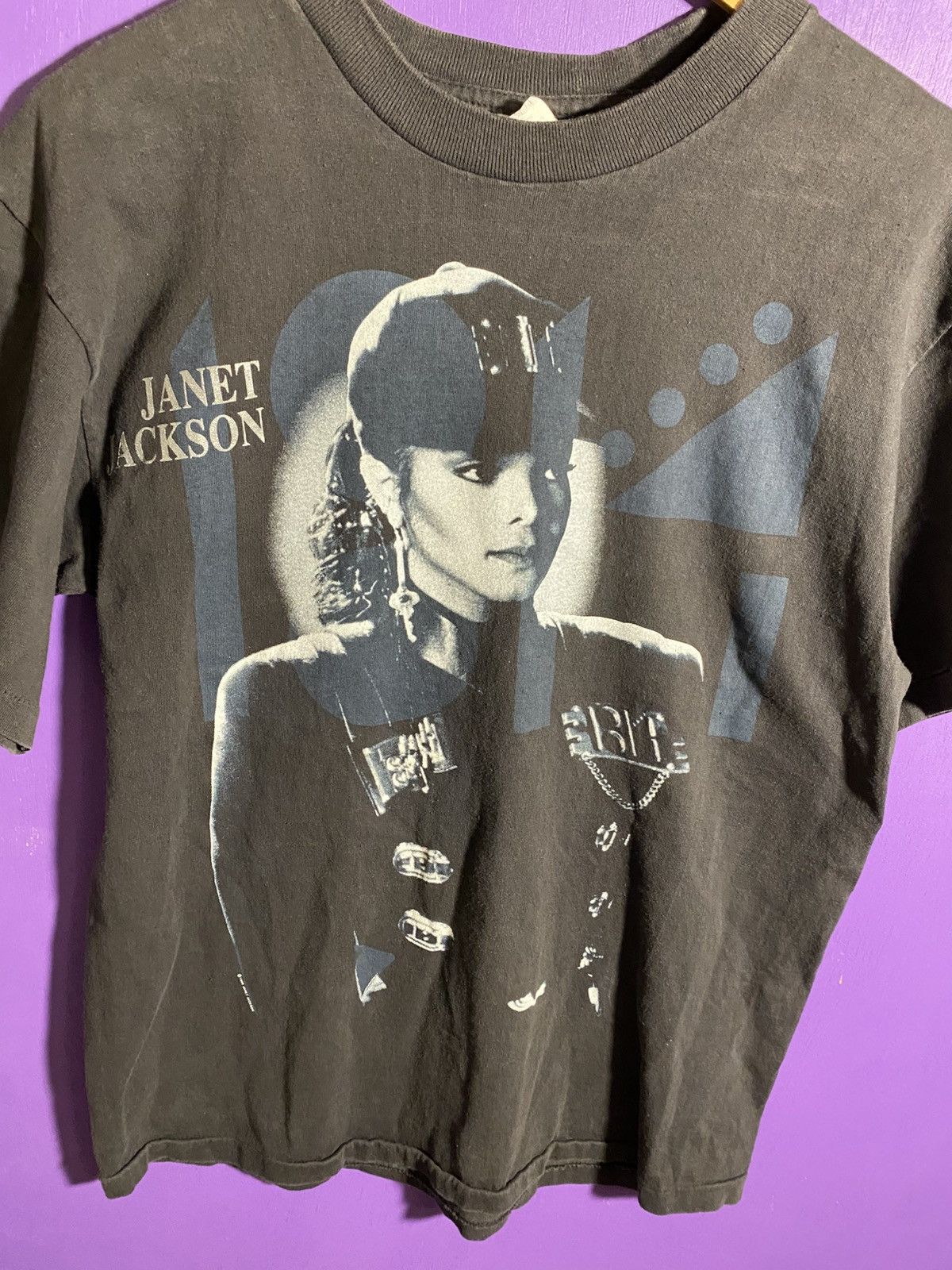 Band Tees × Vintage Vintage 1990 Janet Jackson NO faded tour tee Size US L / EU 52-54 / 3 - 3 Thumbnail