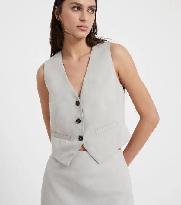 o1la1rc1a0325 Gilet-Jacket in White