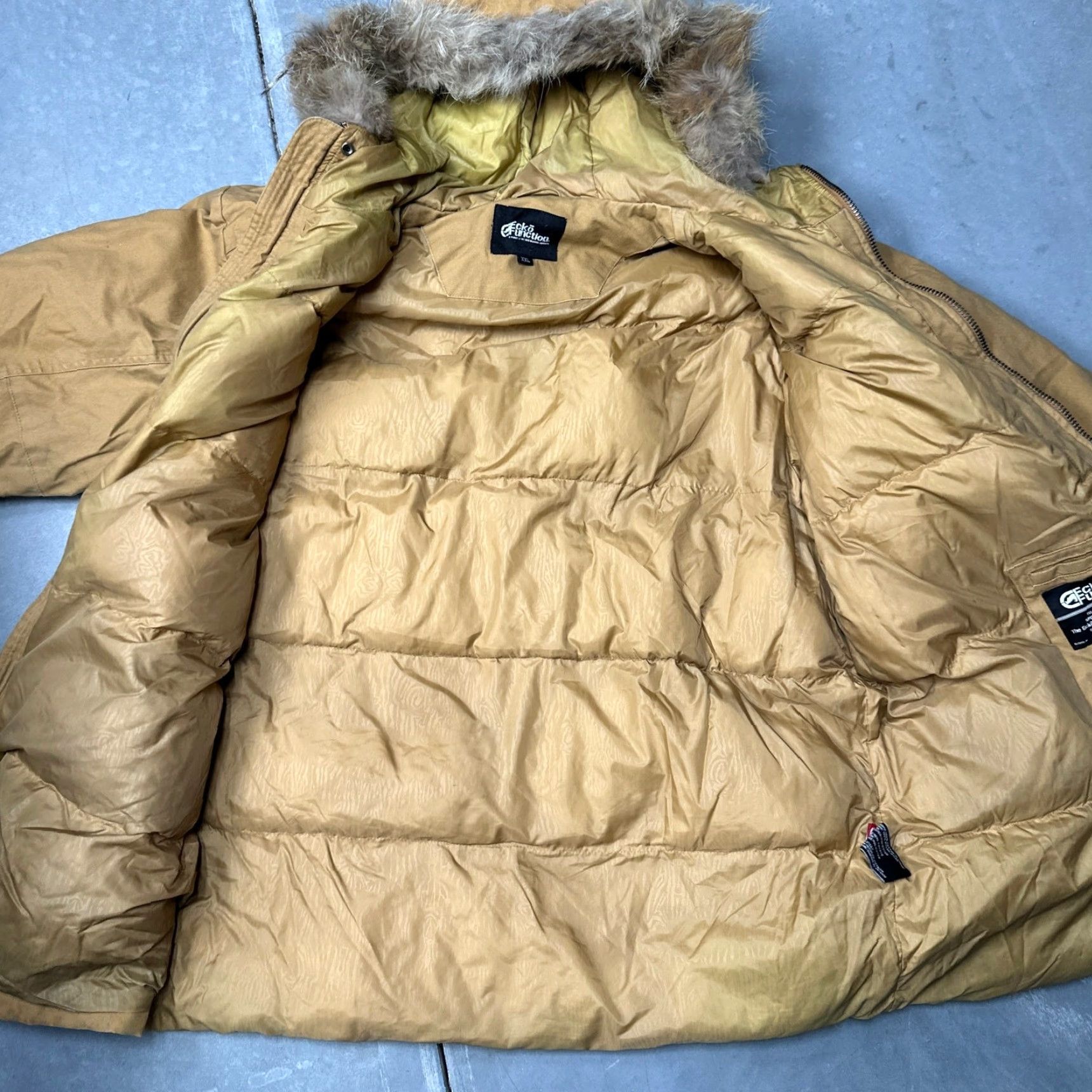 Vintage VINTAGE Ecko Function Real Fur Trim Hood Puffer Duck Canvas Jacket Men XXL Brown Pockets Size US XXL / EU 58 / 5 - 6 Thumbnail