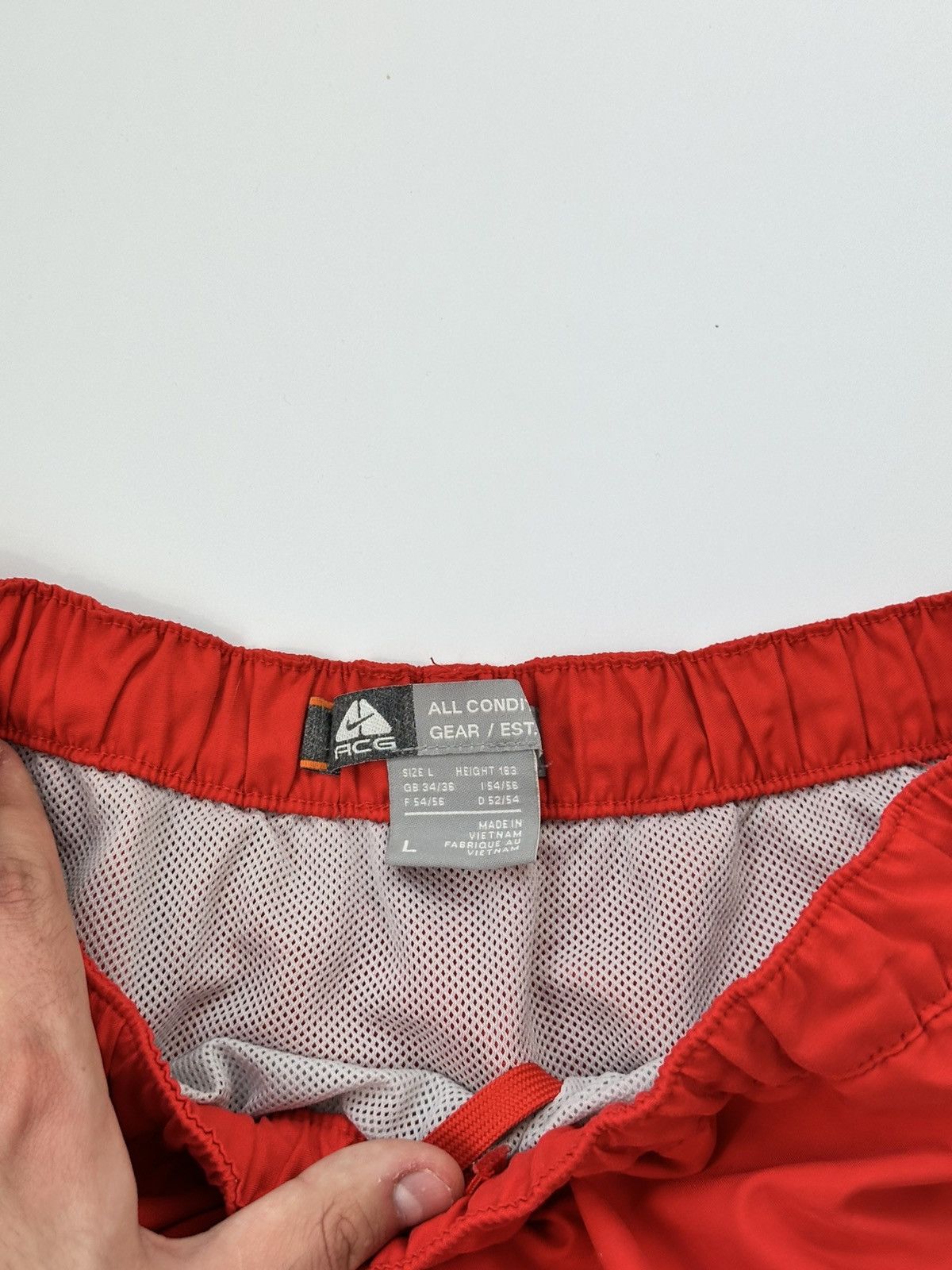 Nike ACG Nike ACG Shorts Logo Men's Red Size US 33 - 8 Thumbnail