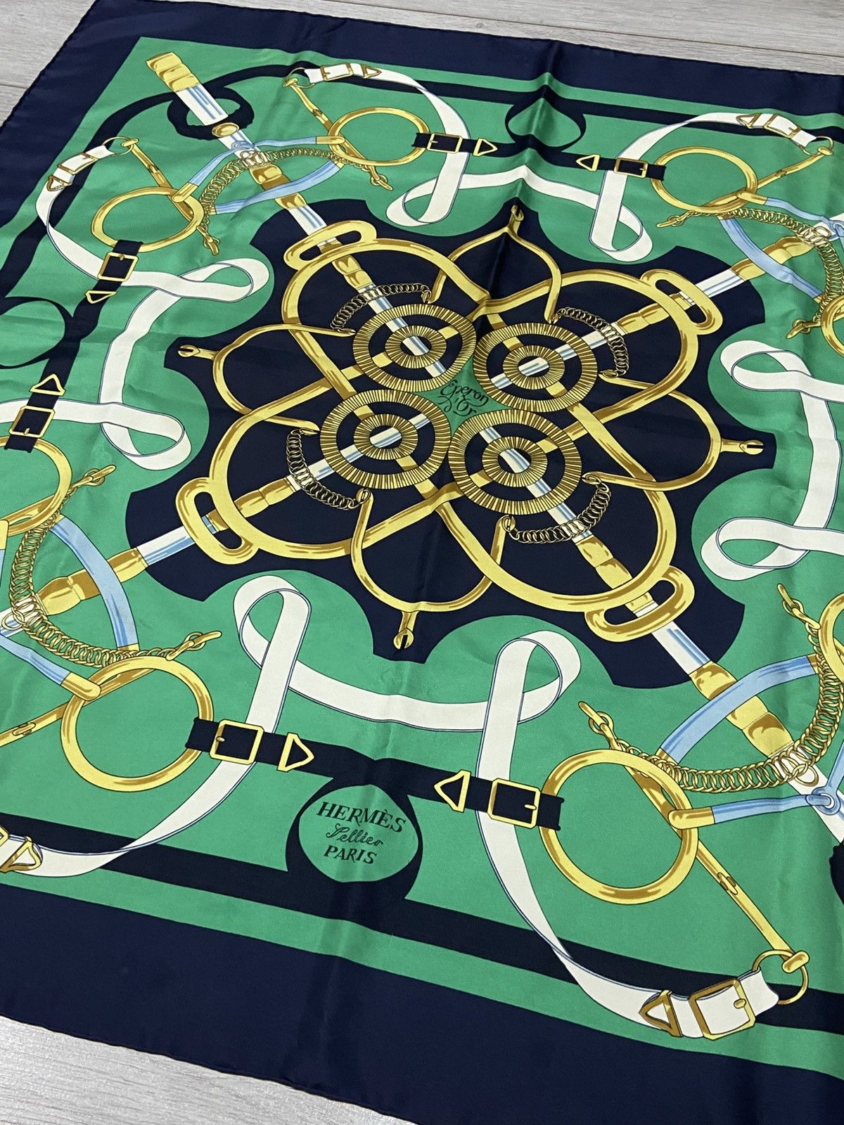 Hermes Eperon d'Or Hermes silk scarf Designed Henri d'Origny1974 Size ONE SIZE - 2 Thumbnail