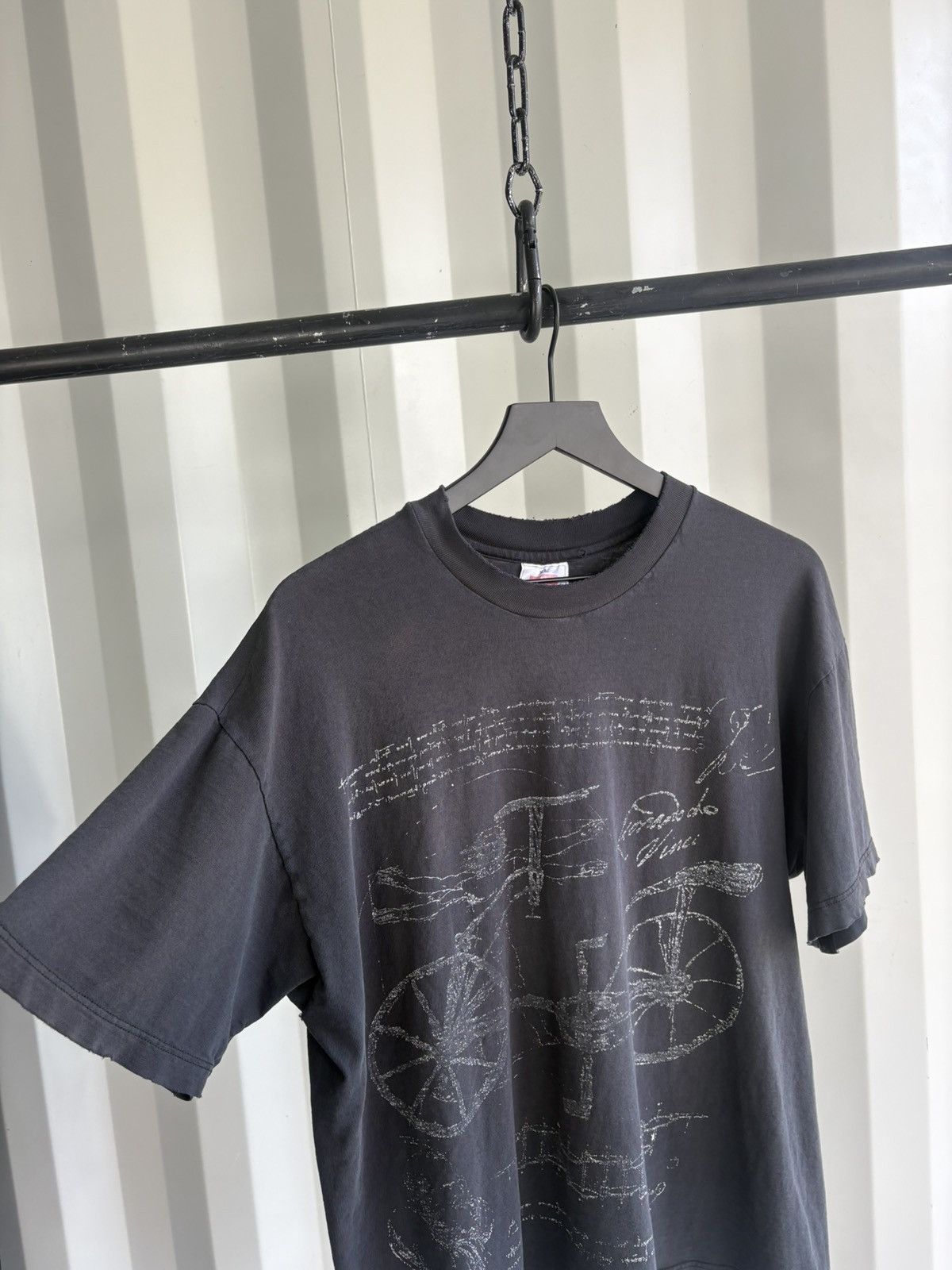 Vintage Vintage Da Vinci Shirt Distressed Faded Thrash Grunge Band Size US L / EU 52-54 / 3 - 5 Thumbnail
