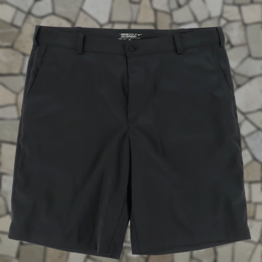 Nike Nike Golf Shorts Black Mens 36 Dri-Fit Tour Polyester Microfiber Stretch Short Size US 36 / EU 52 - 1 Thumbnail