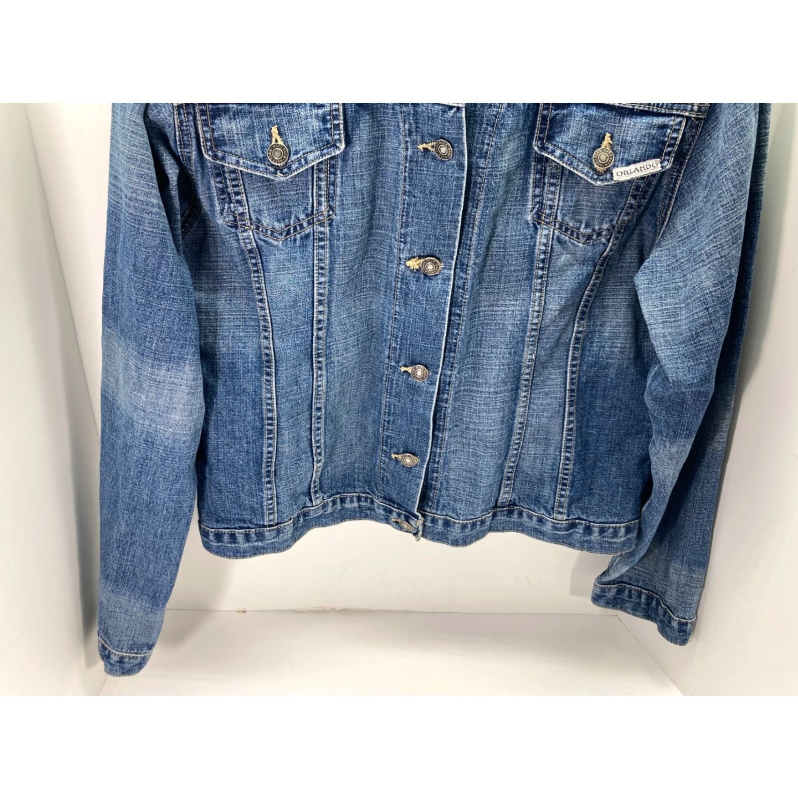 Hard Rock Cafe VINTAGE Hard Rock Vault Orlando Jacket Womens Medium Blue Denim Button Front Size M / US 6-8 / IT 42-44 - 3 Thumbnail