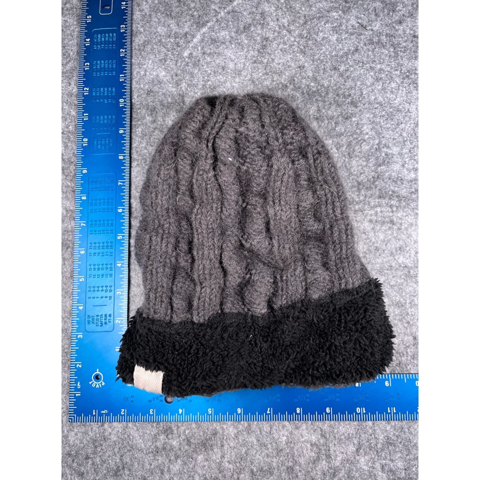 Vintage Kusan Beanie Toque Adult One Size Gray Knit Wool Polyester Snow Ski Pom Hat/Cap Men/Women Beanie Activewear Casual Knit Wool Blend Size ONE SIZE - 7 Thumbnail