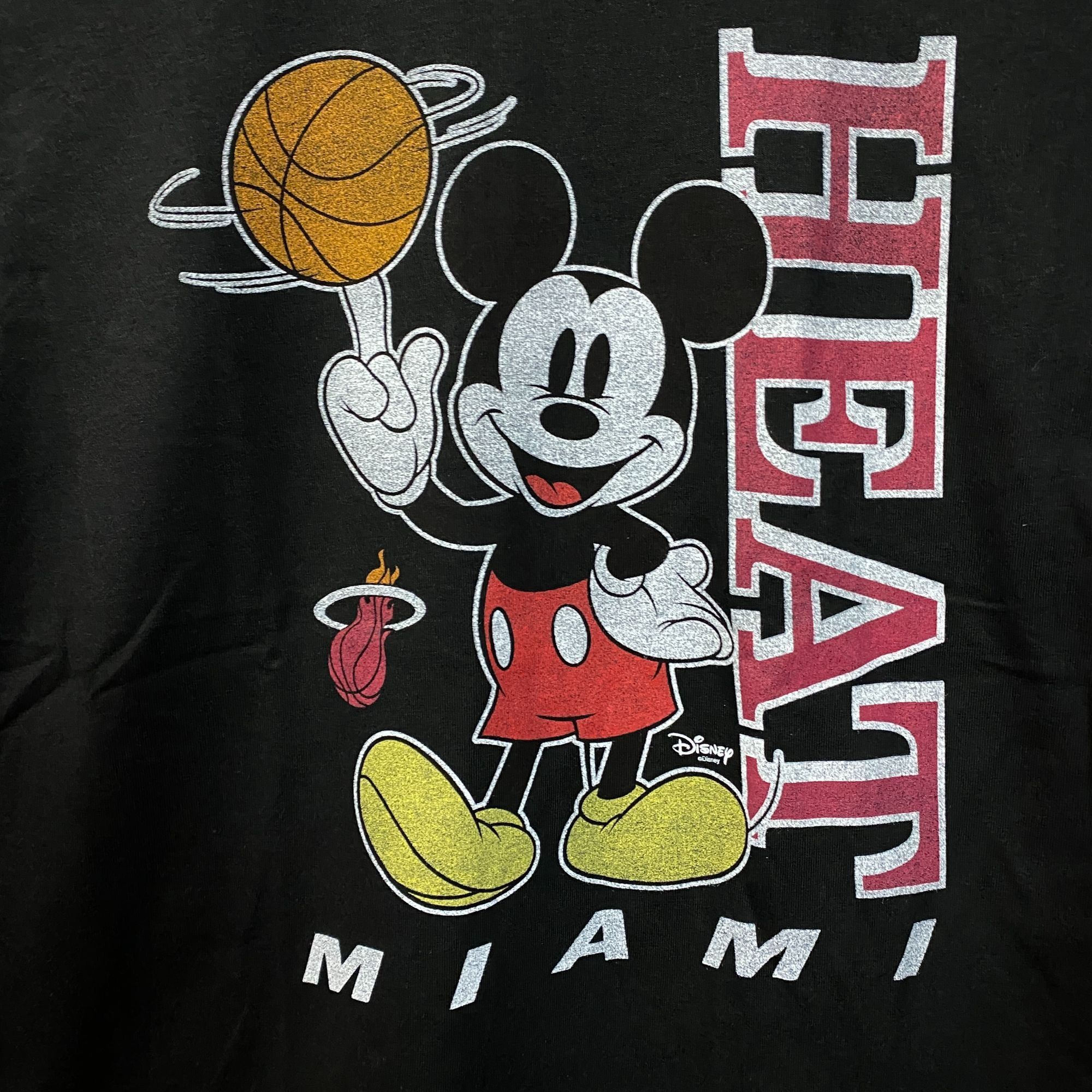 Junk Food Disney x Junk Food Miami Heat Vintage Mickey Baller T-Shirt Size US L / EU 52-54 / 3 - 2 Thumbnail