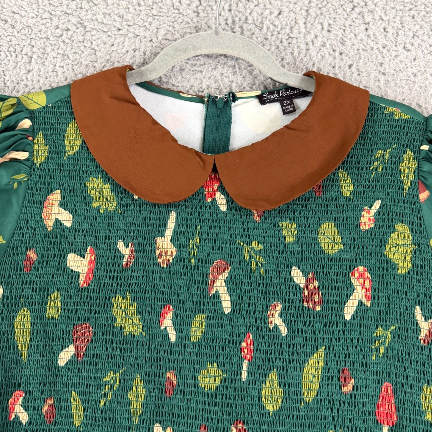 Etro Smak Parlour Dress Womens Size 2X Green Mushroom Peter Pan Collar Smocked Retro Dress City Classic Vintage: No Size XXL / US 16-18 / IT 52-54 - 2 Thumbnail